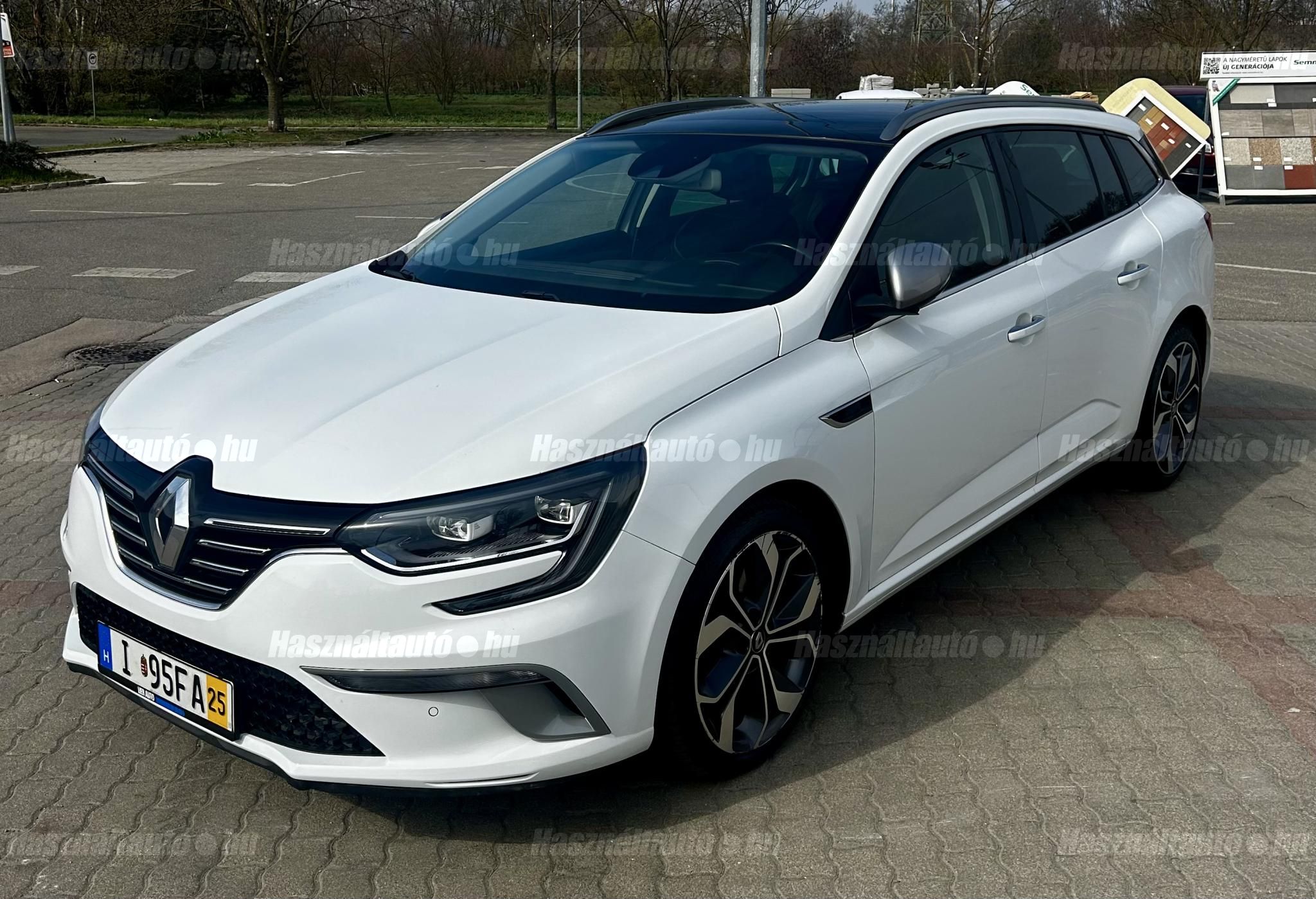 RENAULT MEGANE 2019/10 - 1