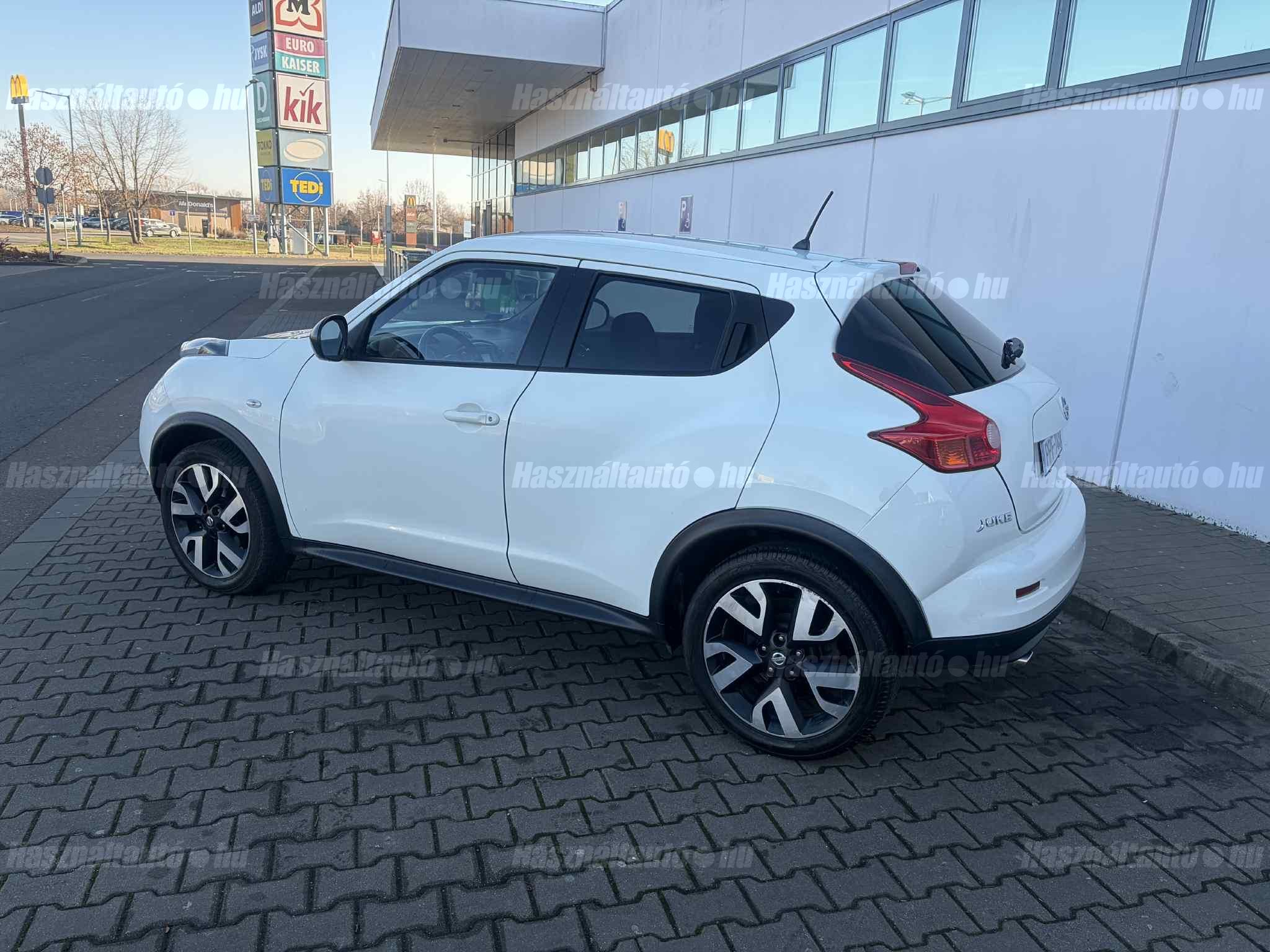 NISSAN JUKE 2014/5 - 1