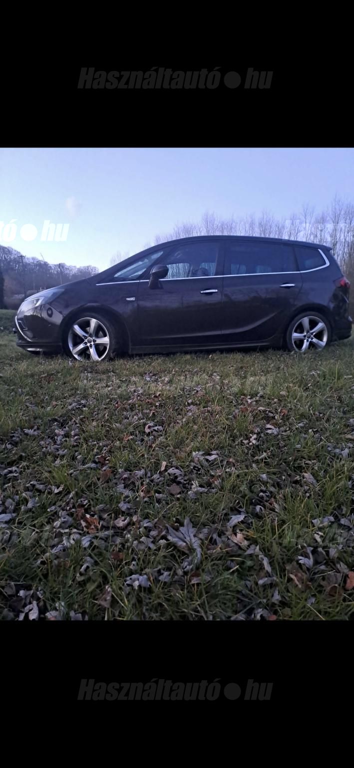 OPEL ZAFIRA TOURER 2012/8 - 1