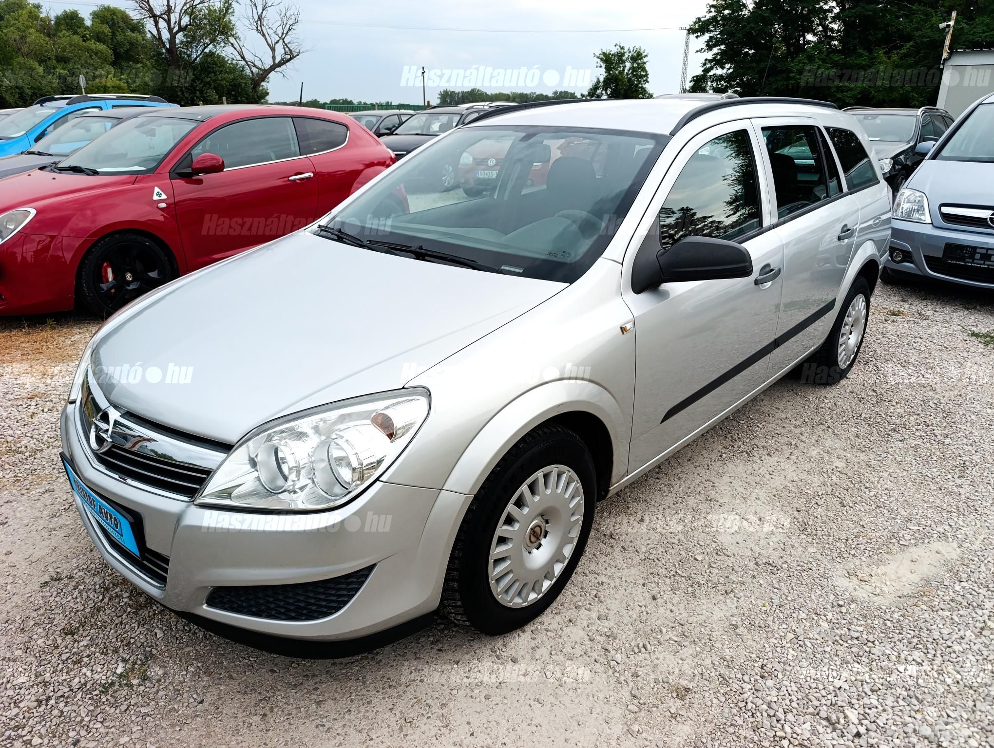 OPEL ASTRA H 2009/5 - 1