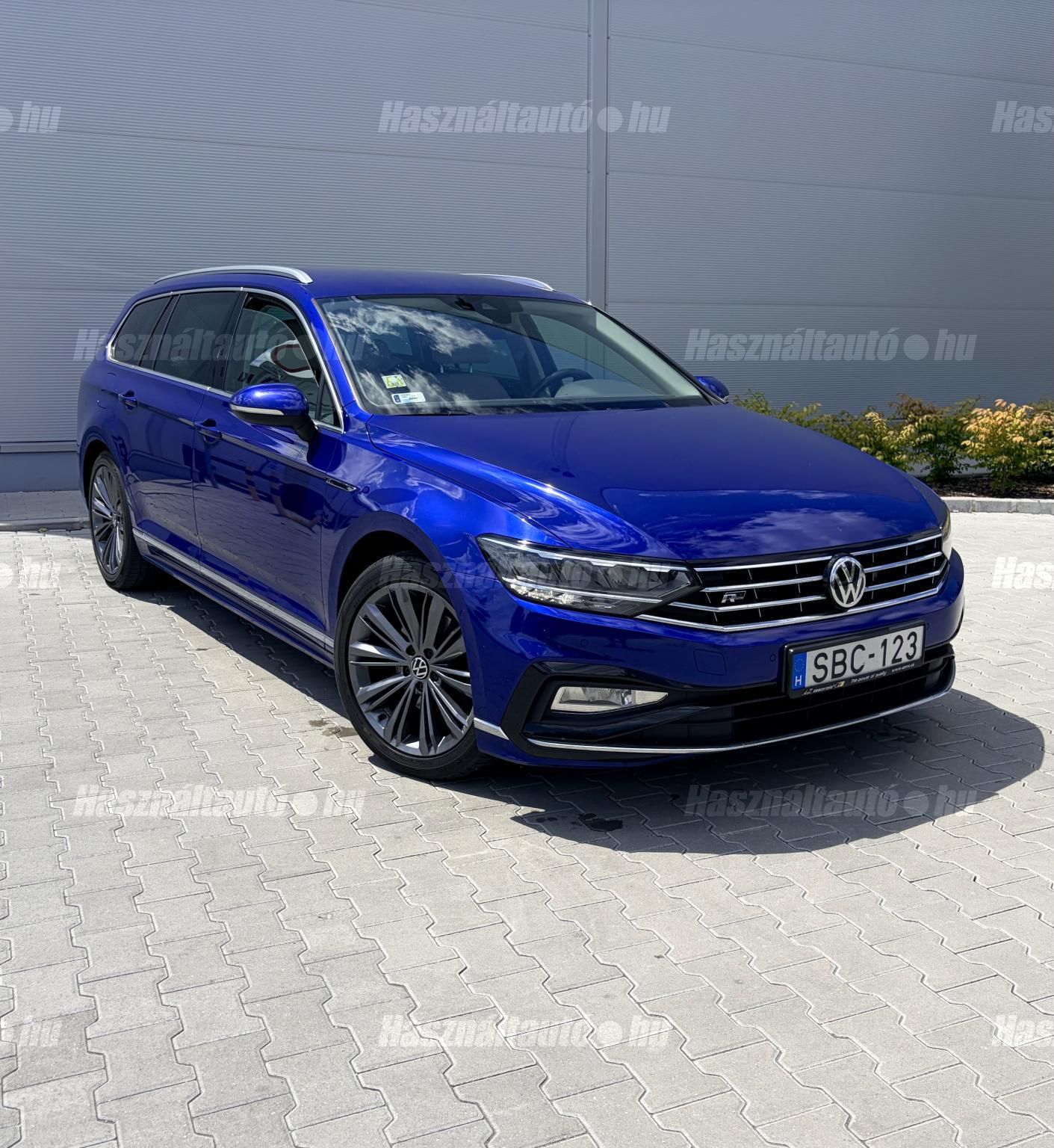 VOLKSWAGEN PASSAT VIII 2020/3 - 1