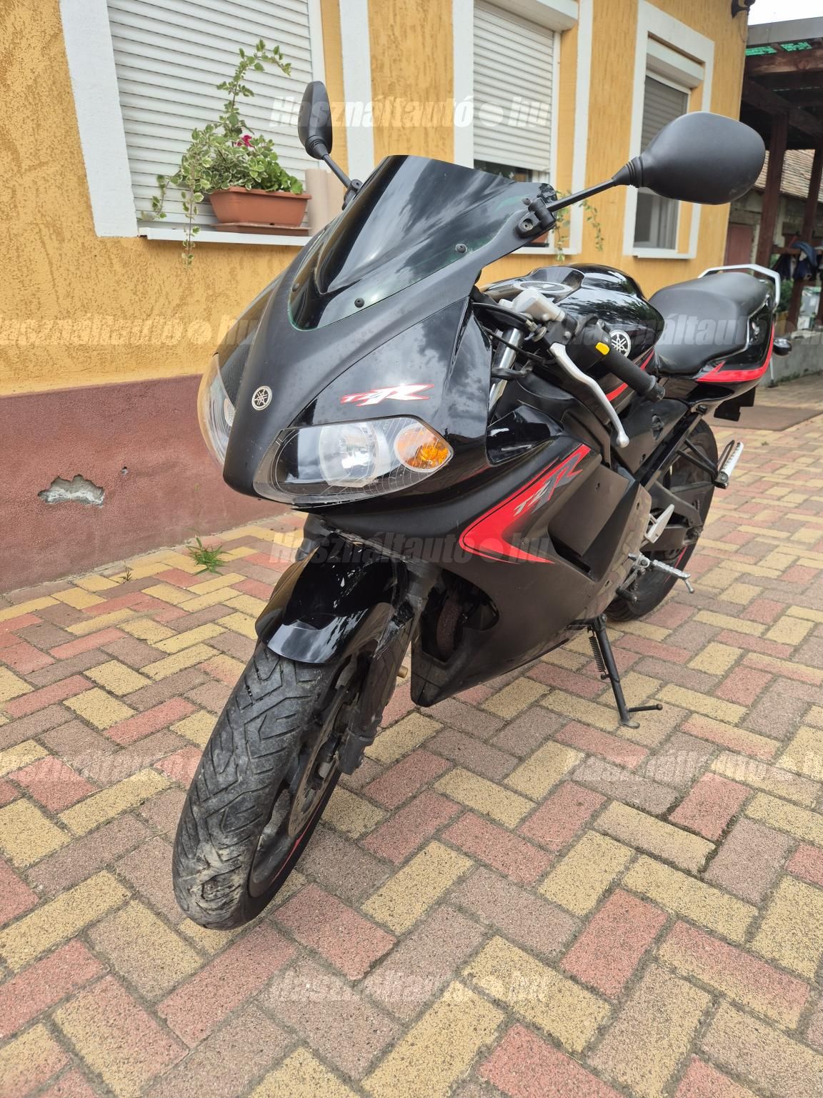 YAMAHA TZR 50 2011 - 1