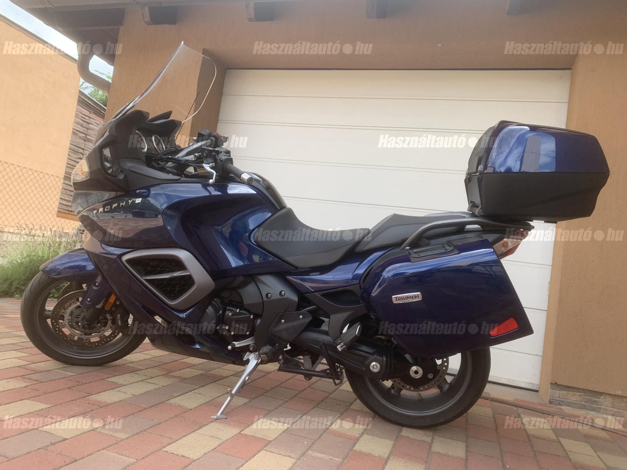 TRIUMPH TROPHY 1200 2013/8 - 1