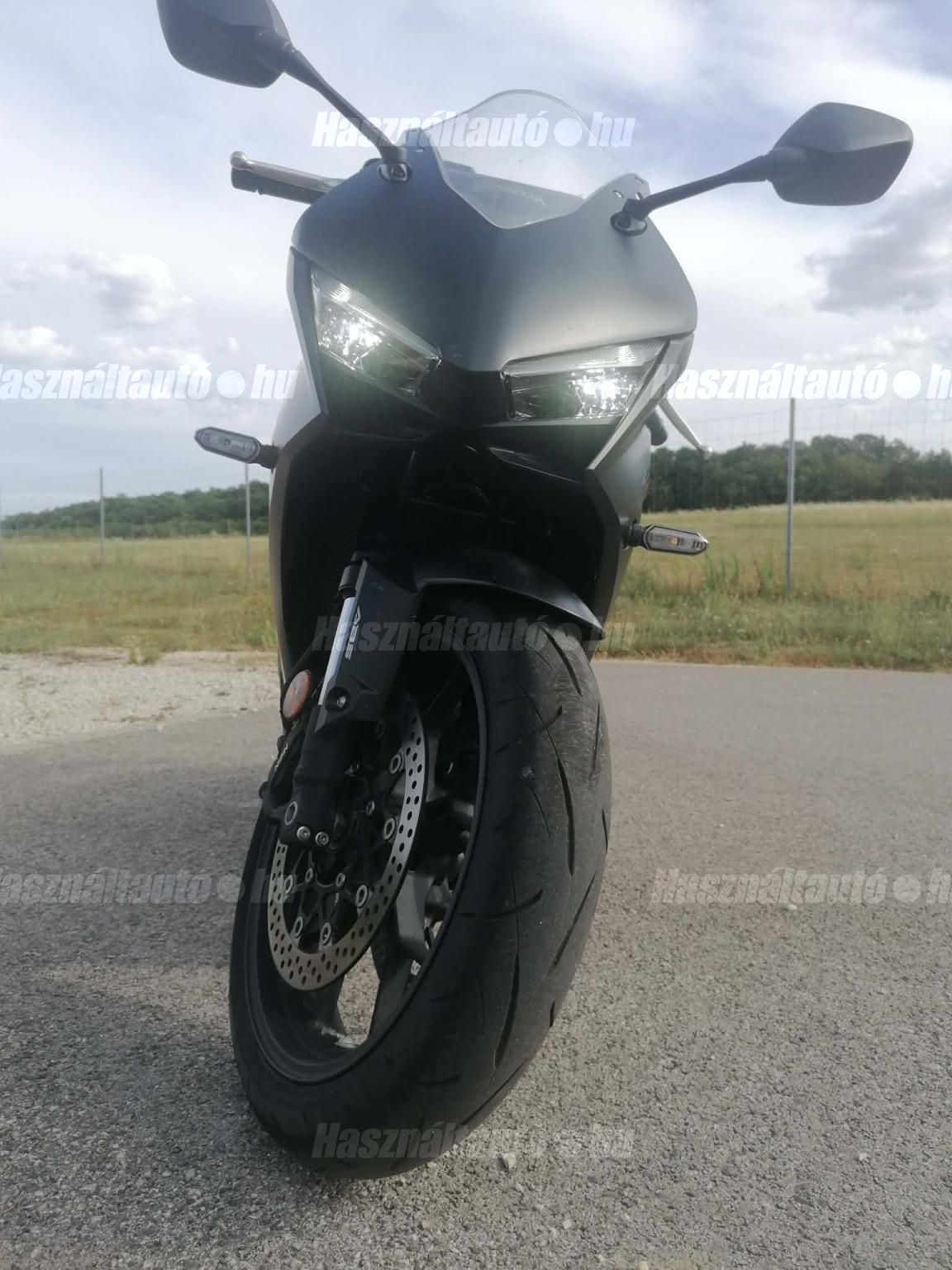HONDA CBR 650 R 2024 - 1