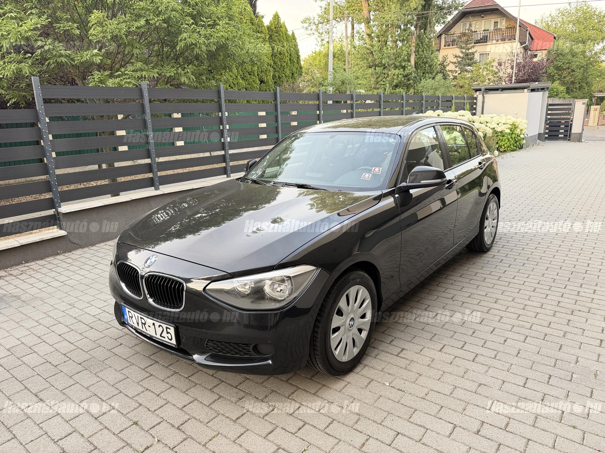 BMW 118 2015/8 - 1