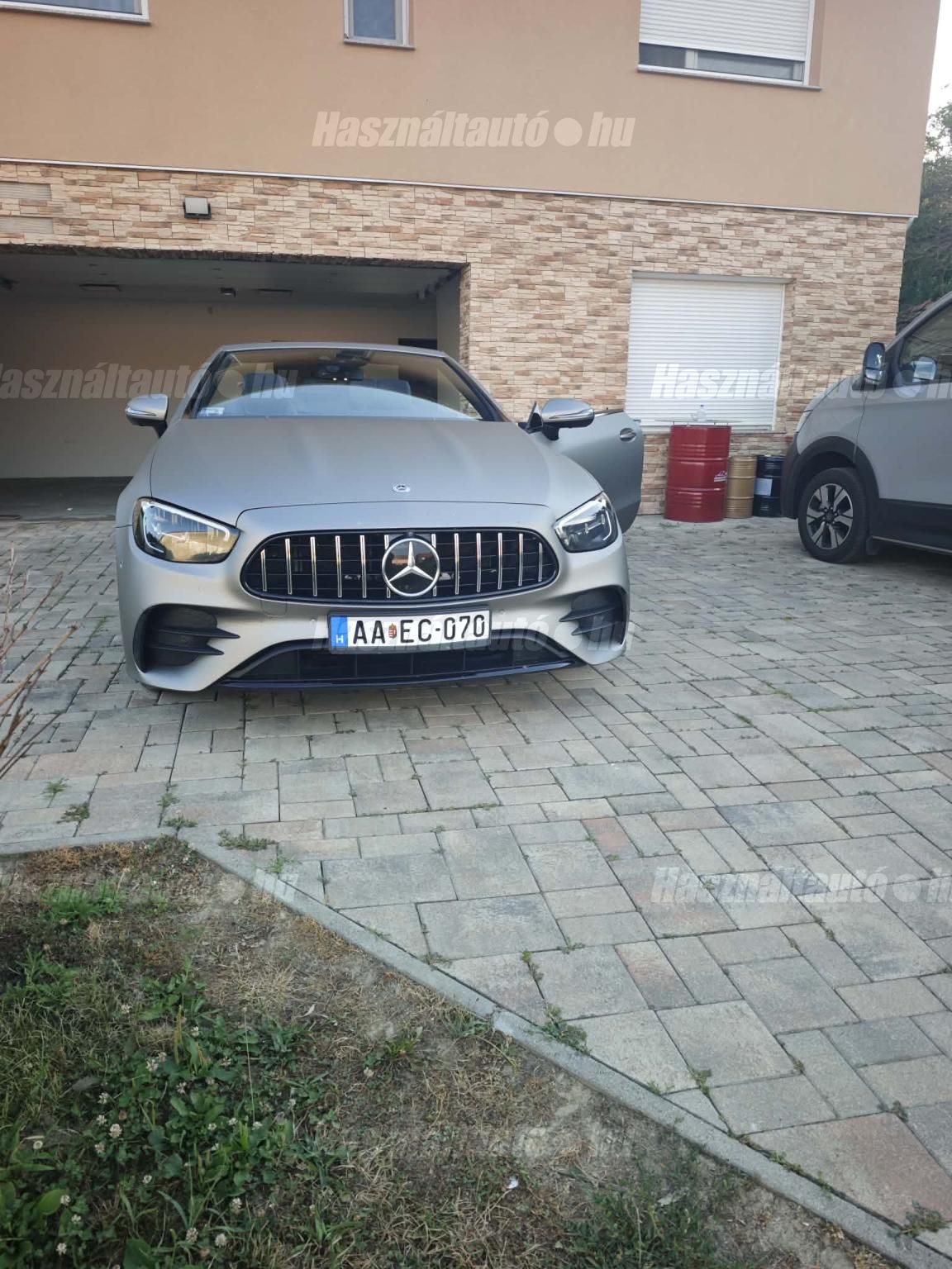 MERCEDES-BENZ E 220 2021/1 - 1