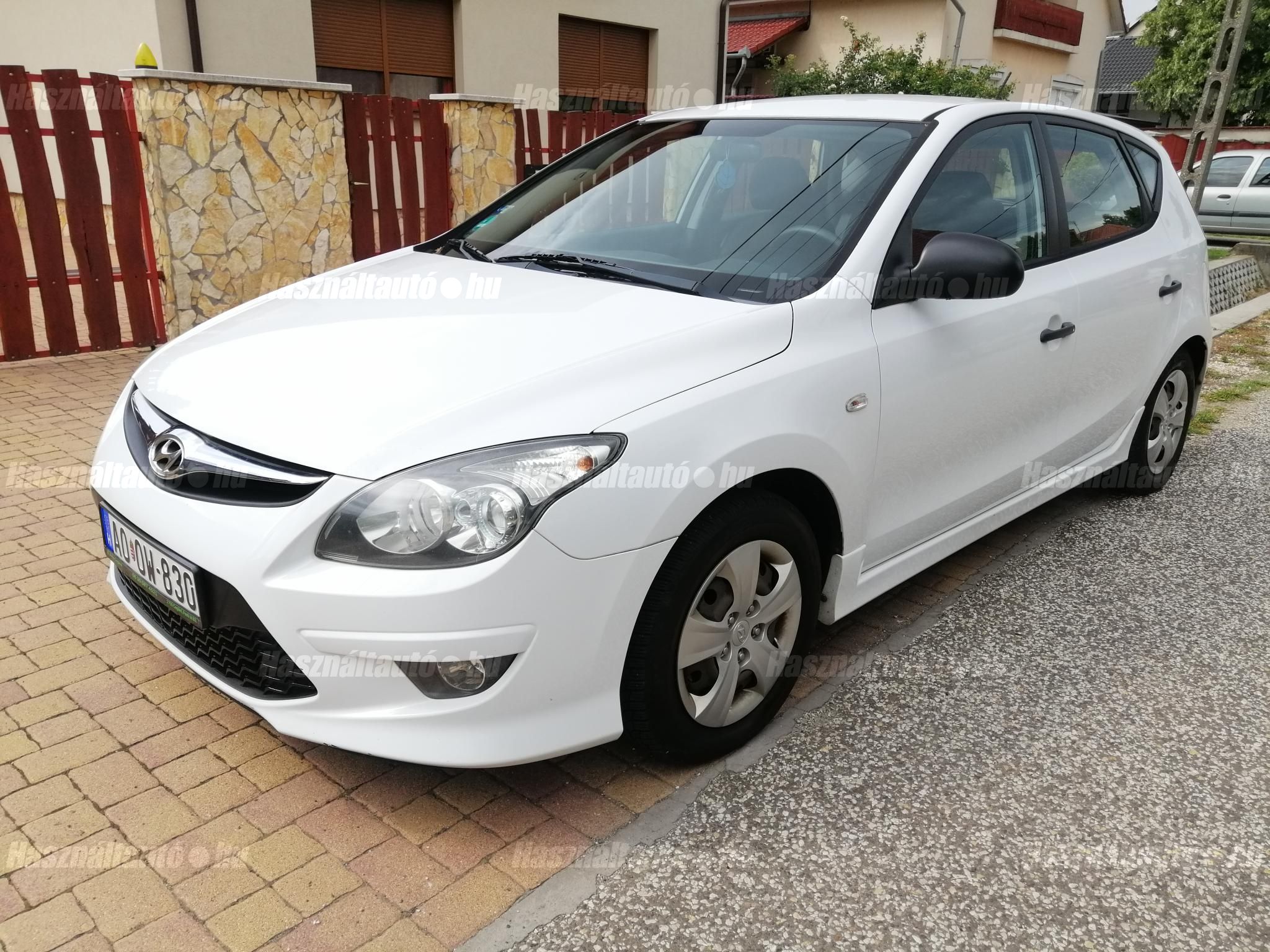 HYUNDAI I30 2011/6 - 1