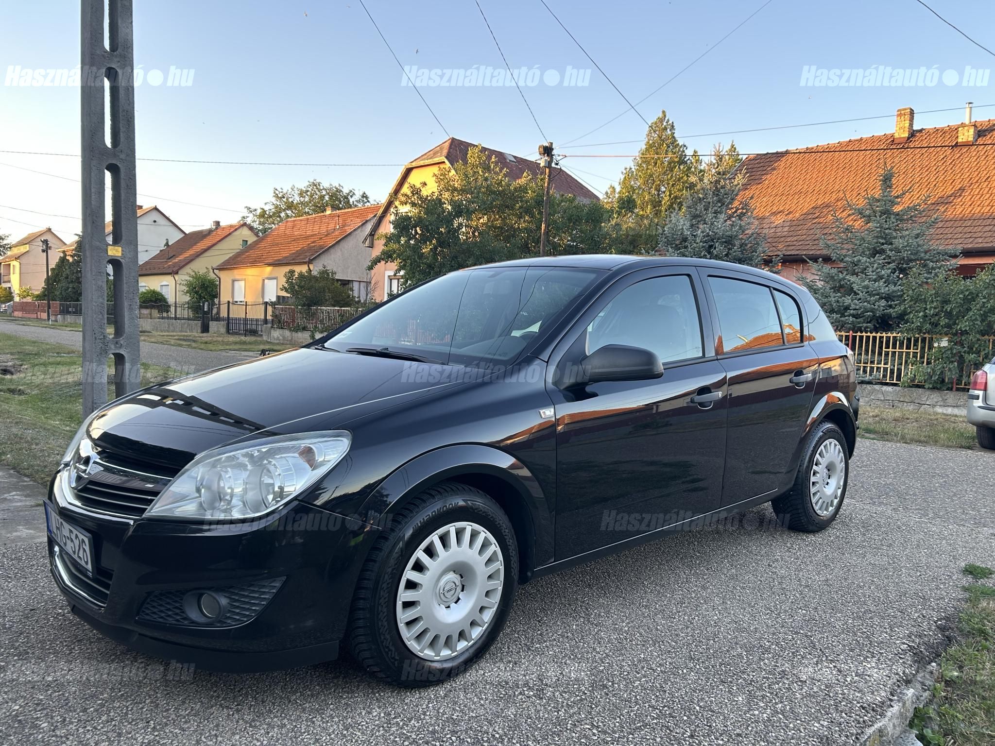 OPEL ASTRA H 2009/2 - 1