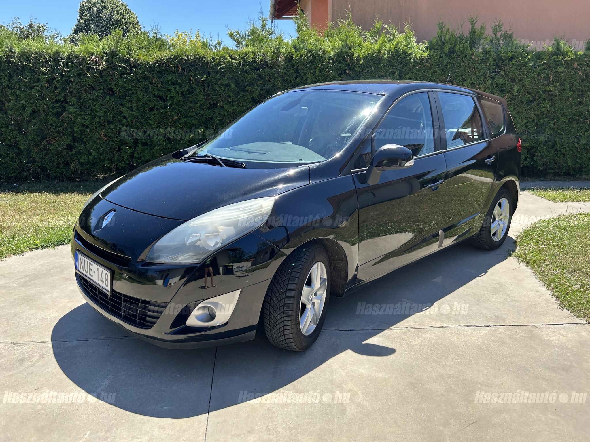 RENAULT GRAND SCENIC 2011/4 - 1