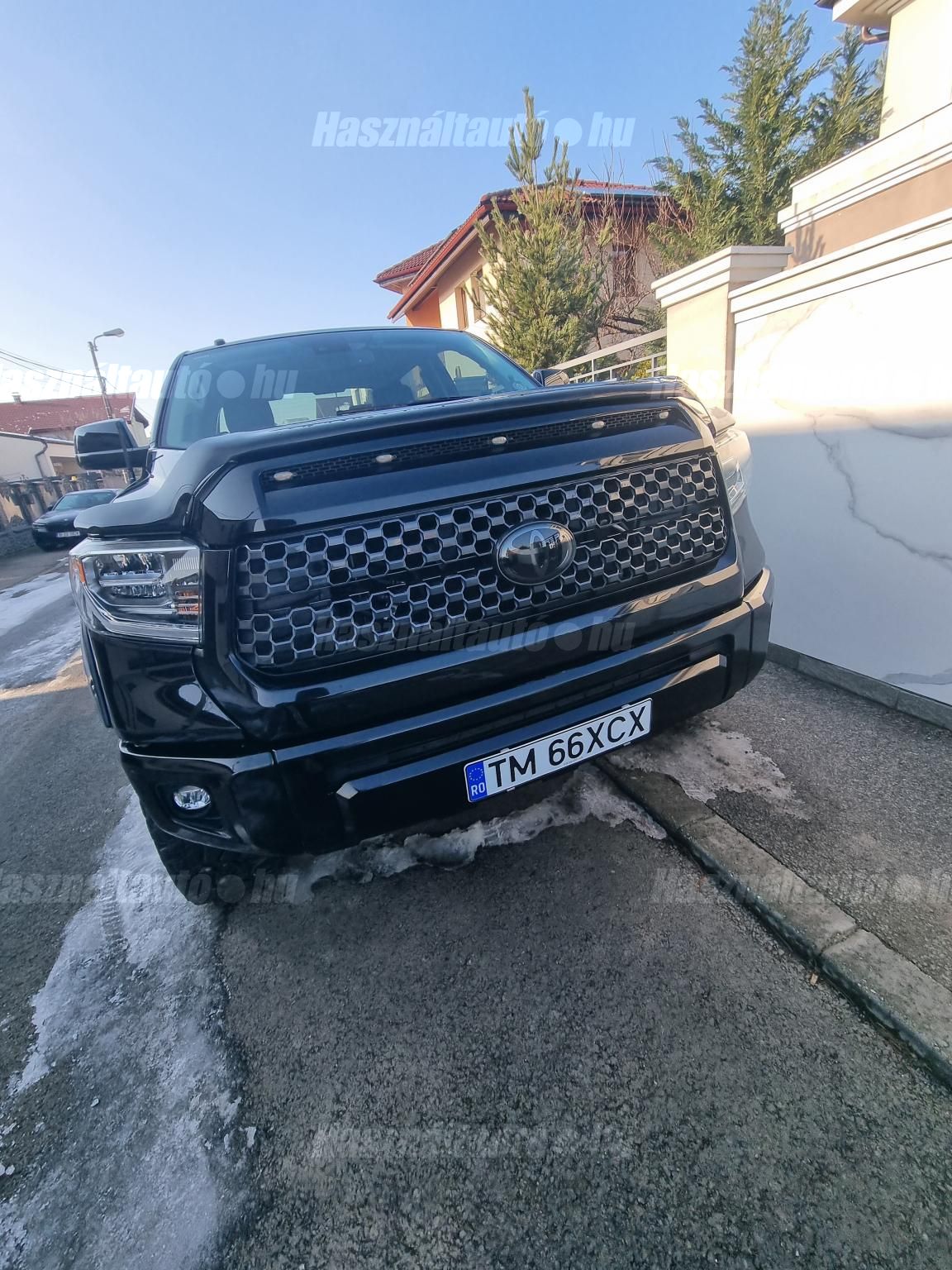 TOYOTA TUNDRA 2018/3 - 1