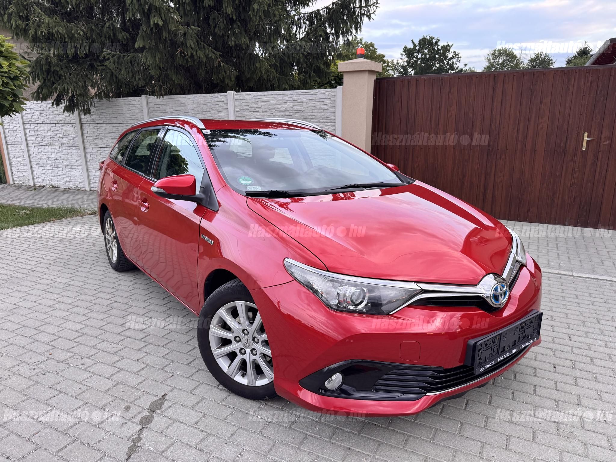 TOYOTA AURIS 2015/9 - 1
