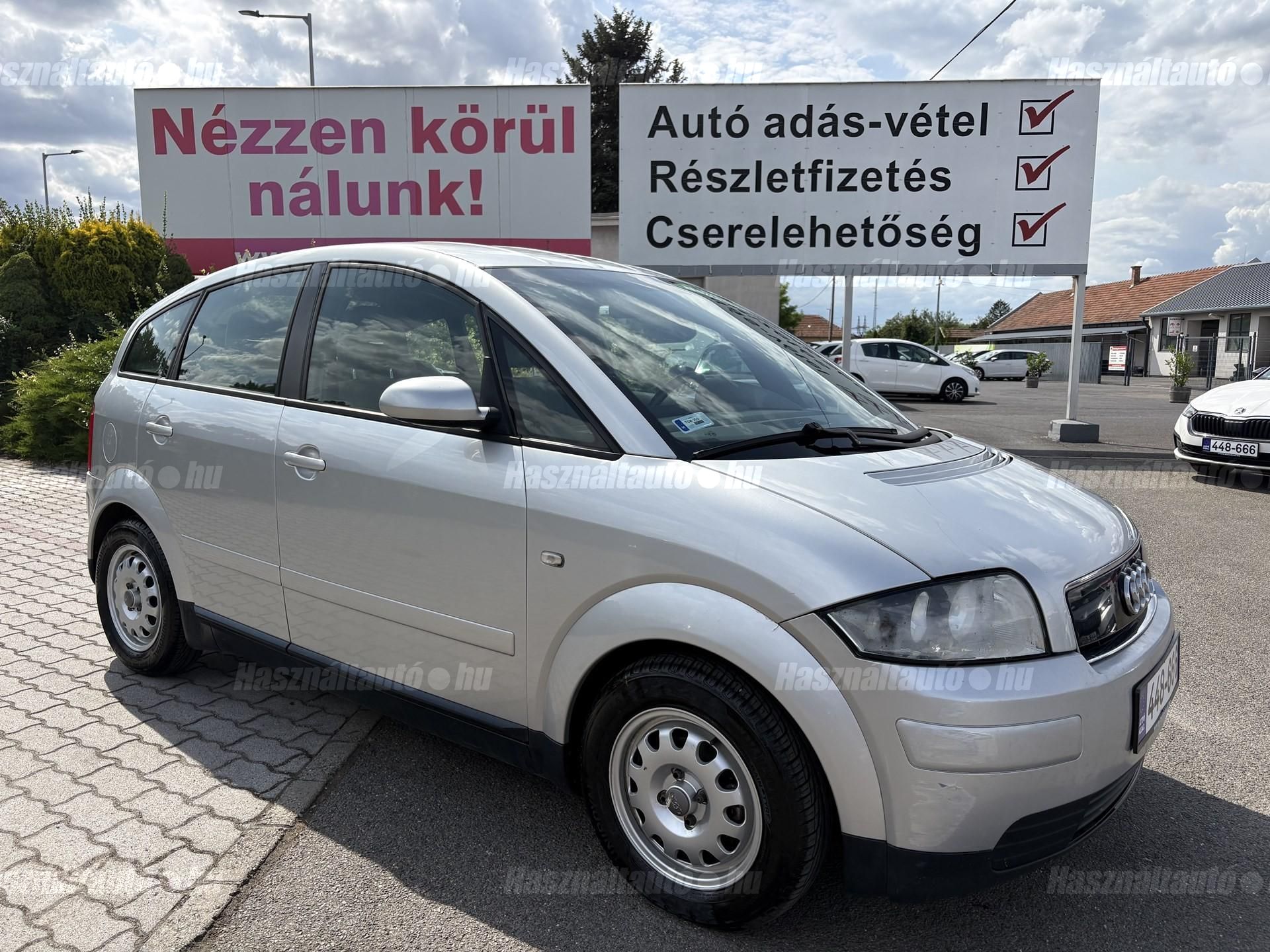 AUDI A2 2002/7 - 1