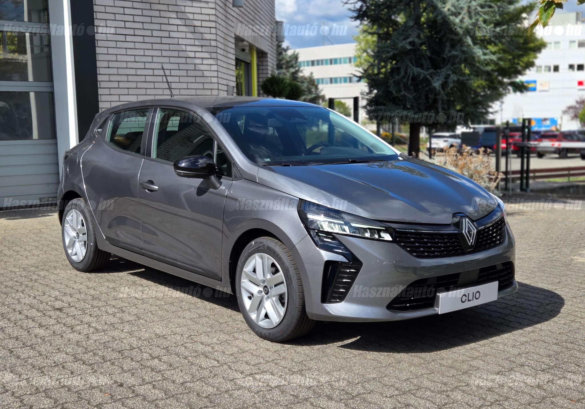 RENAULT CLIO 2025 - 1
