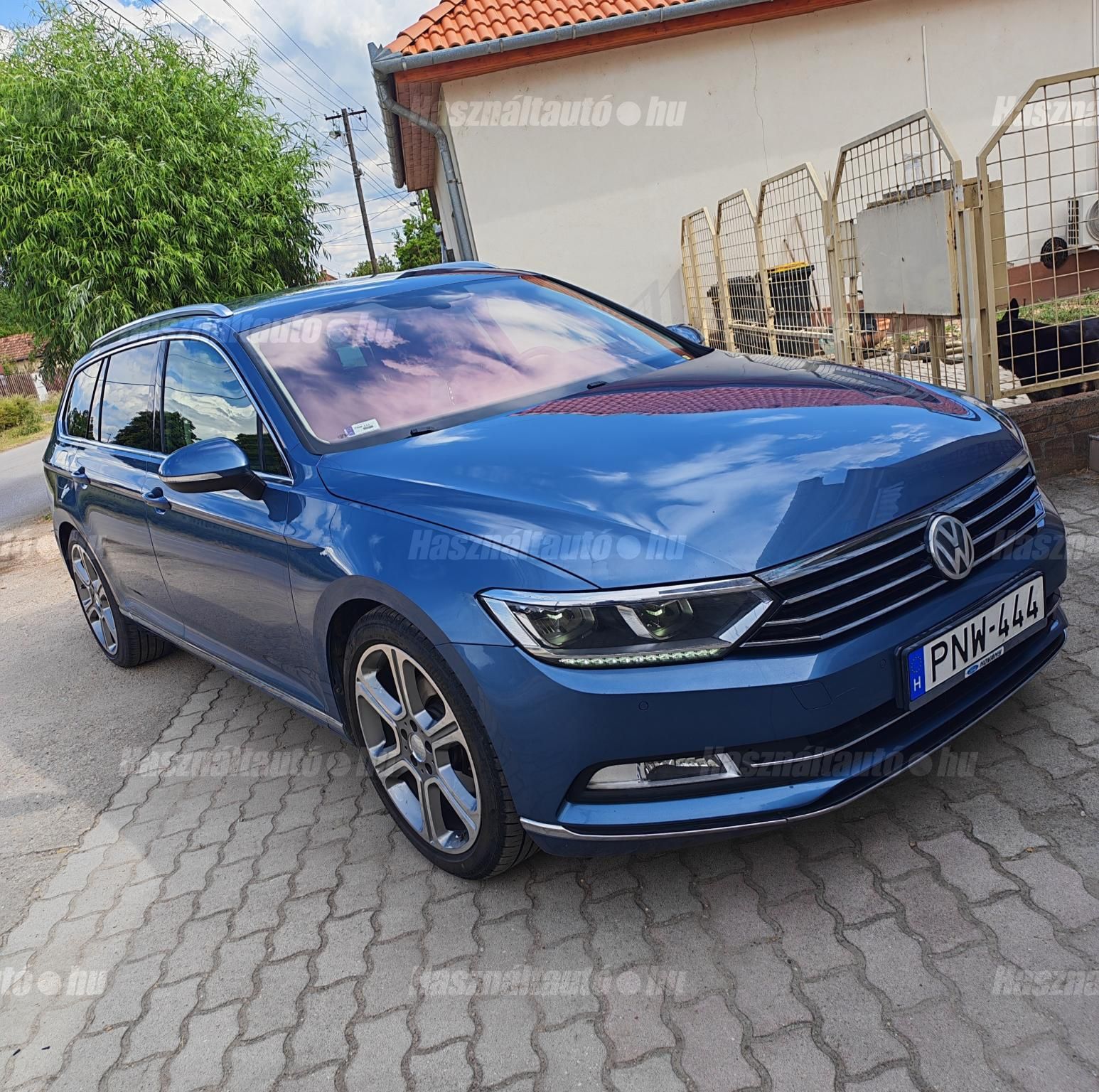 VOLKSWAGEN PASSAT VIII 2016/10 - 1