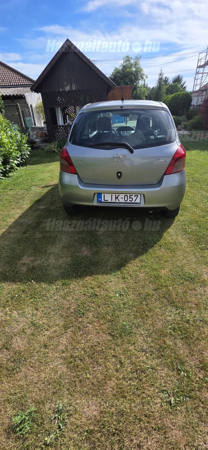 TOYOTA YARIS 2008/10 - 1