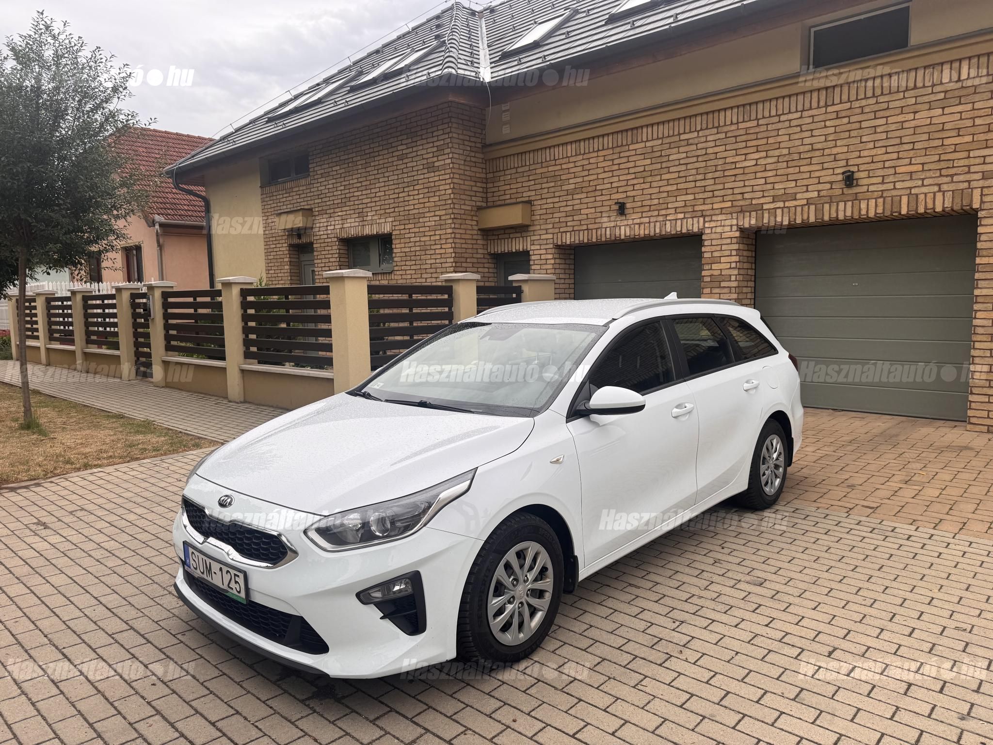 KIA CEE'D 2021/6 - 1