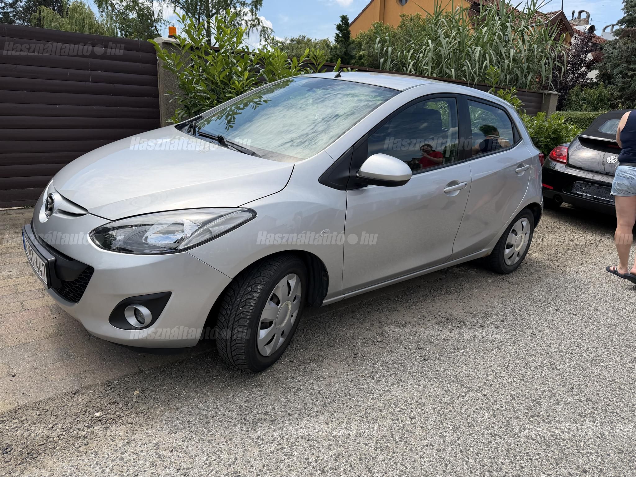 MAZDA 2 2012/7 - 1
