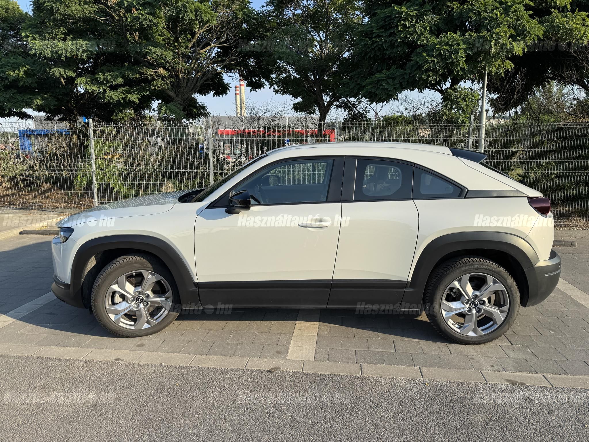MAZDA MX-30 2021/8 - 1