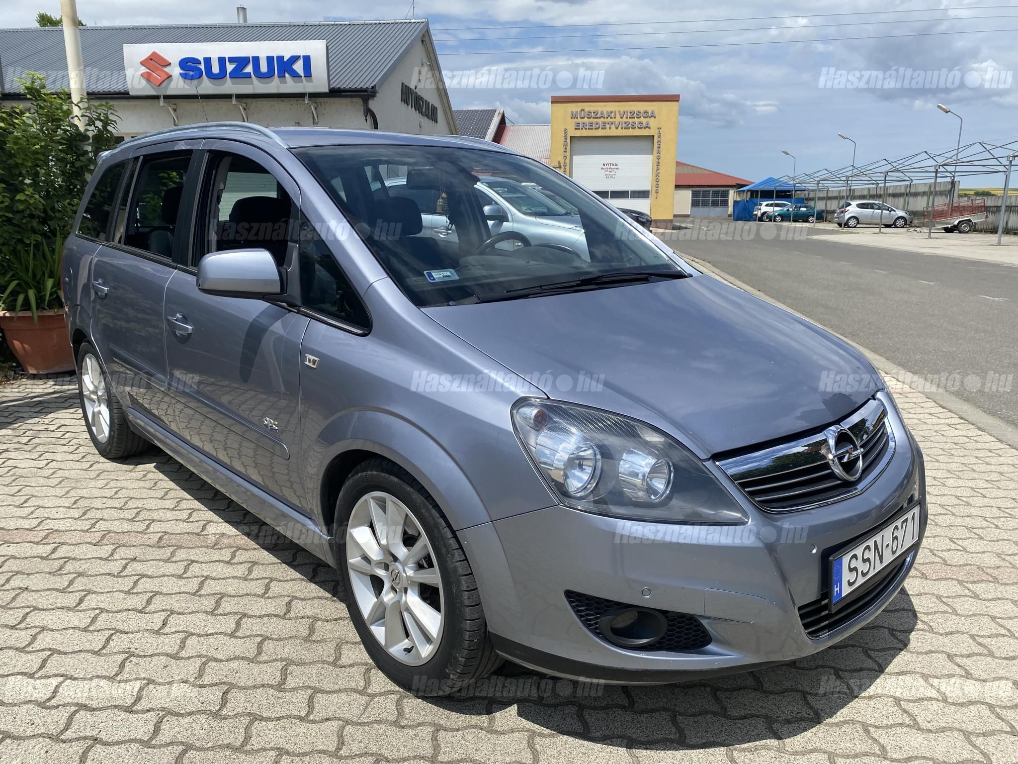 OPEL ZAFIRA 2009/11 - 1