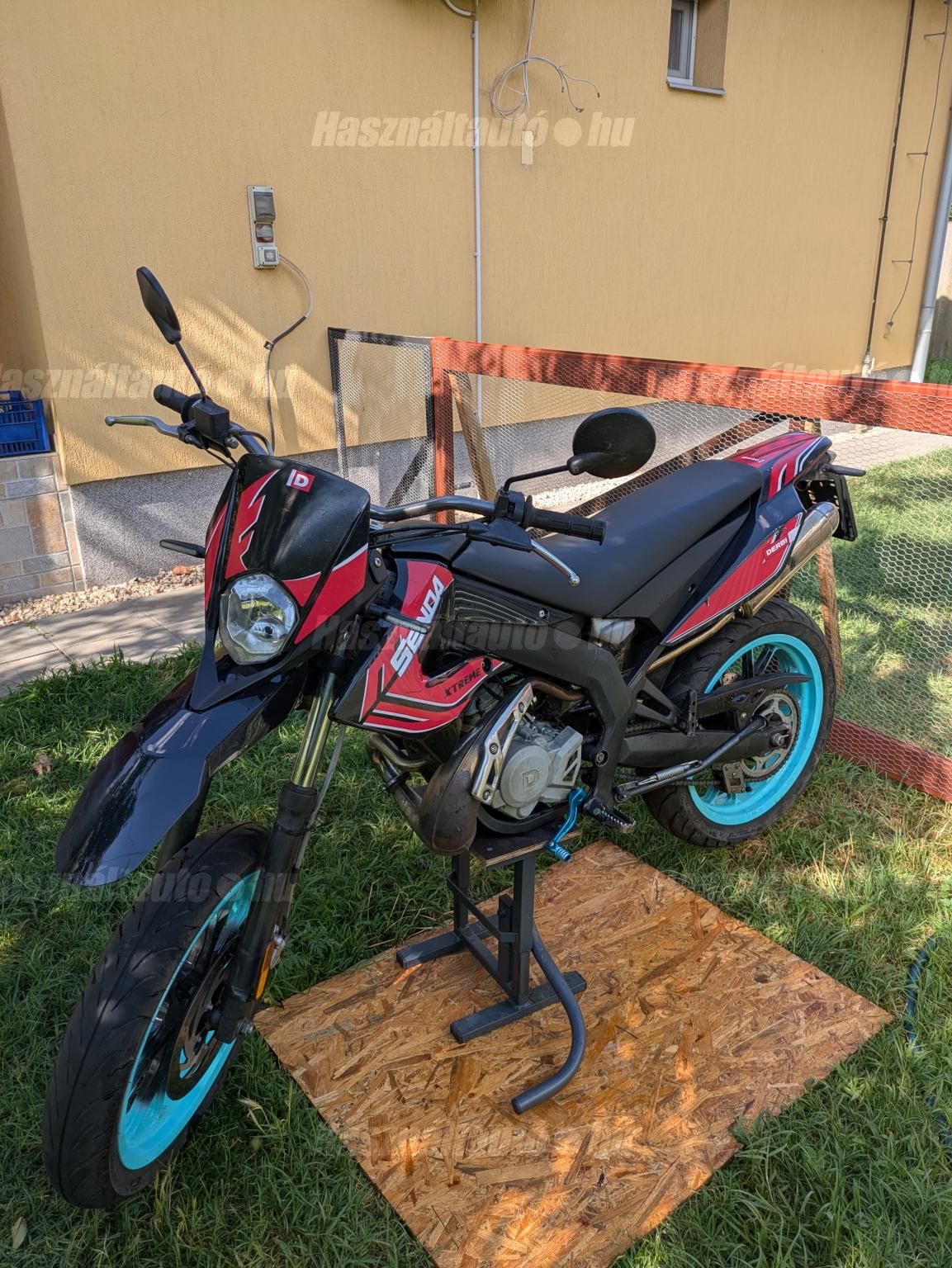 DERBI SM X-TREME 2017/10 - 1