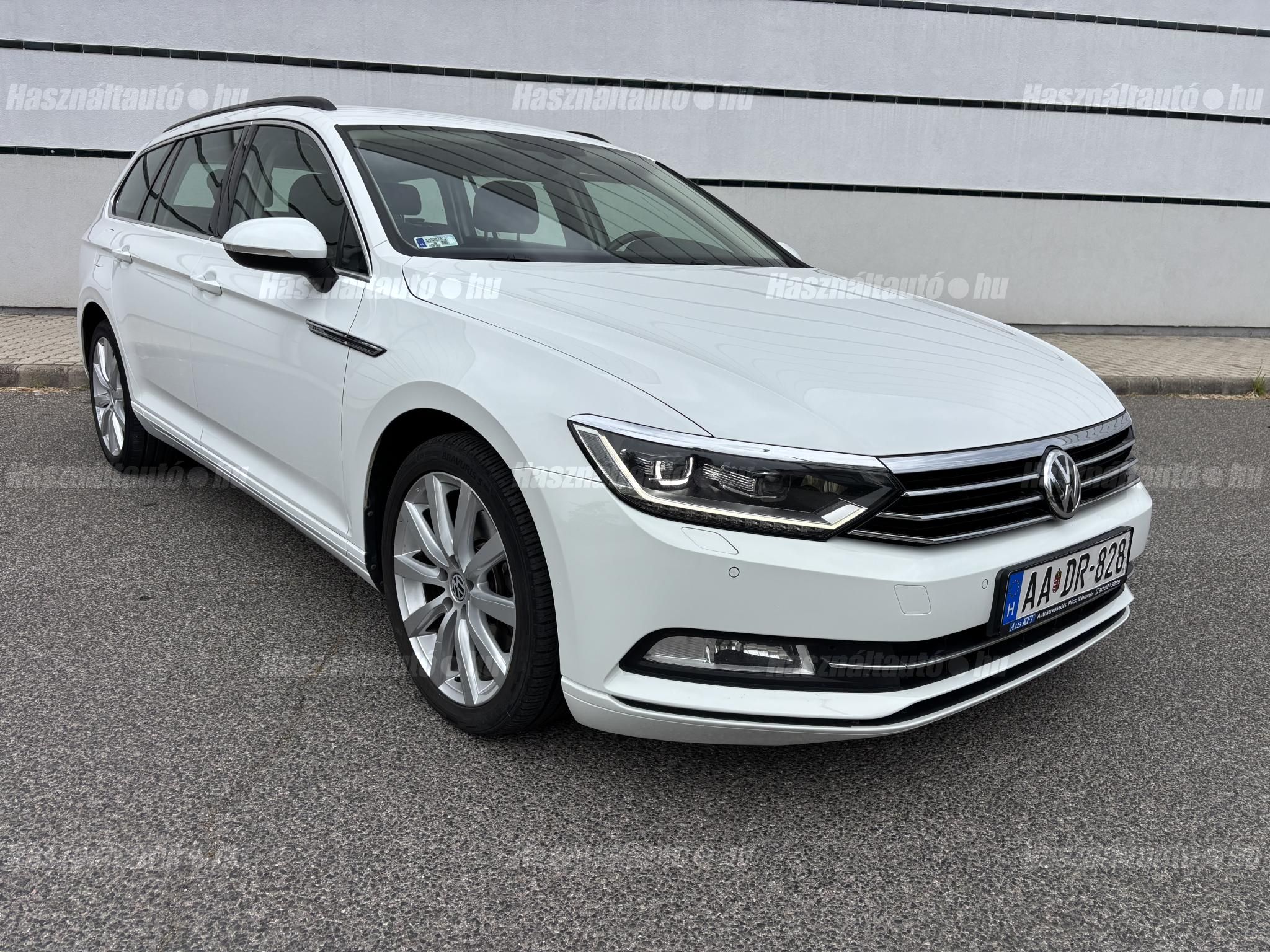 VOLKSWAGEN PASSAT 2017/2 - 1