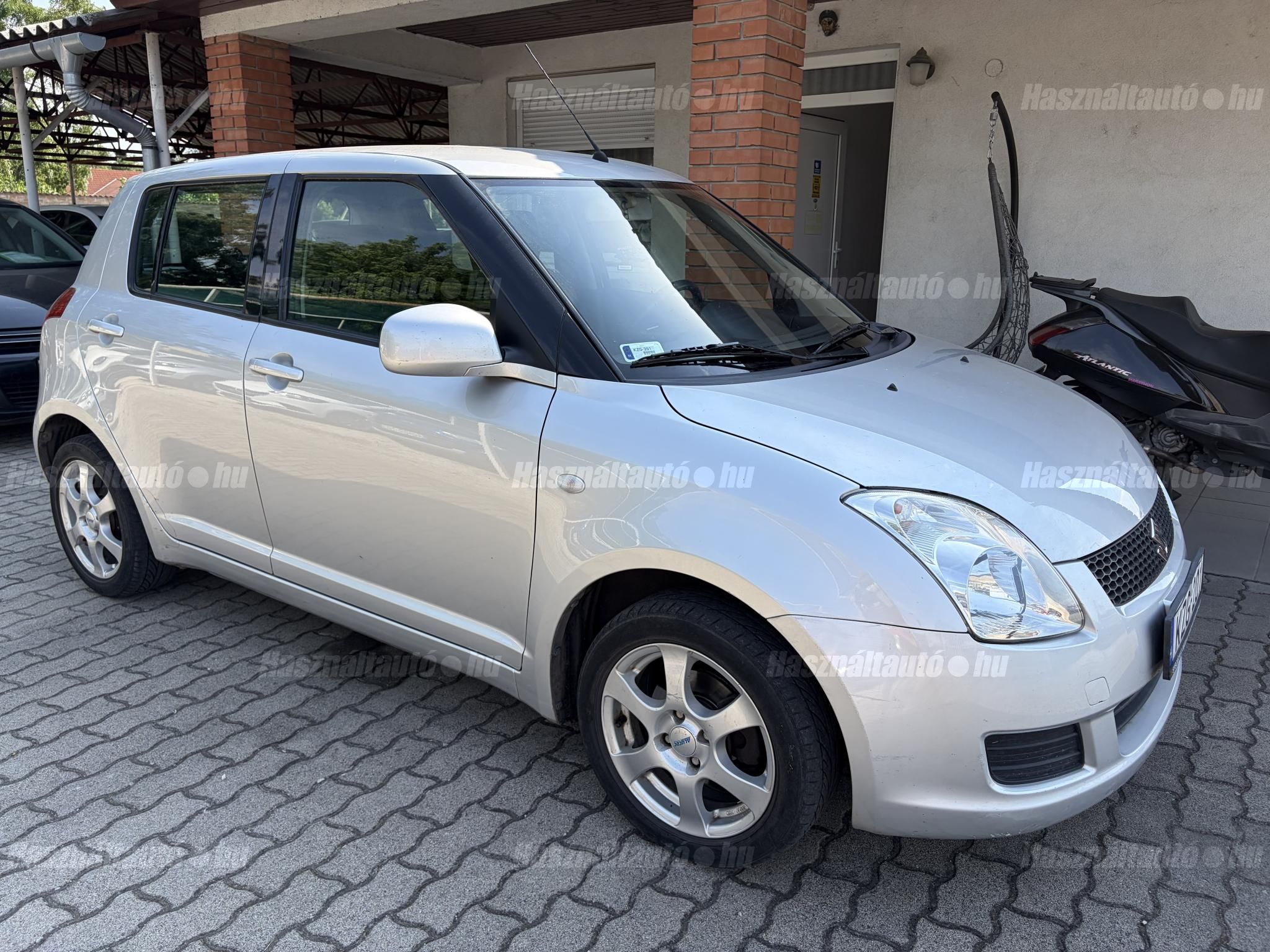 SUZUKI SWIFT 2008/1 - 1