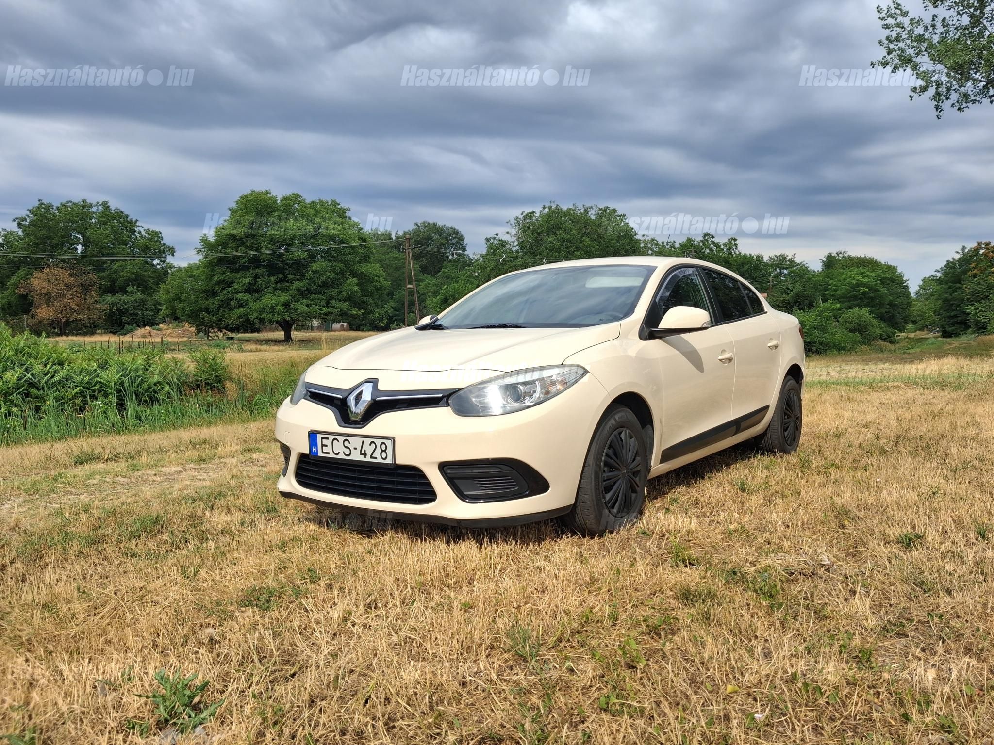 RENAULT FLUENCE 2014/9 - 1
