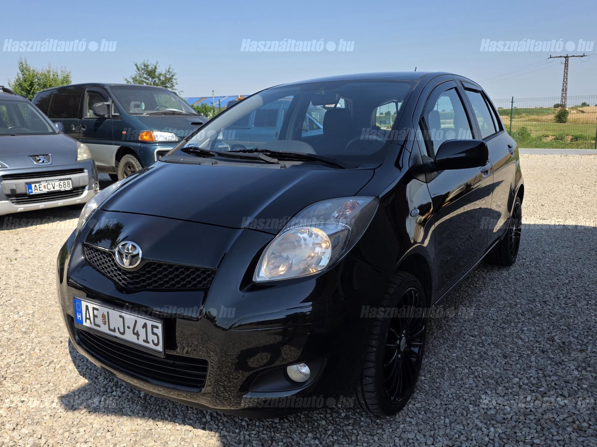 TOYOTA YARIS 2010/5 - 1