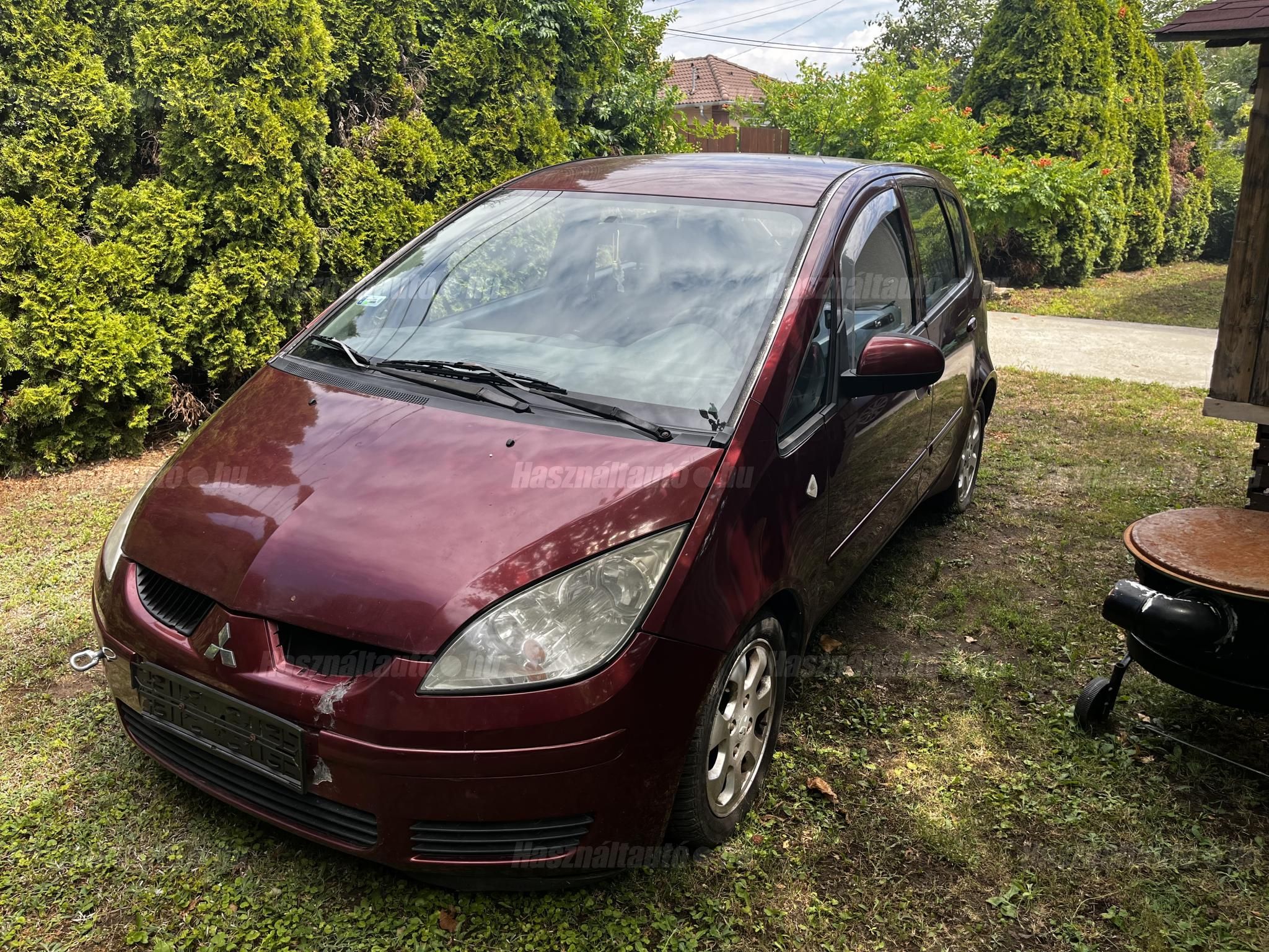 MITSUBISHI COLT 2003 - 1