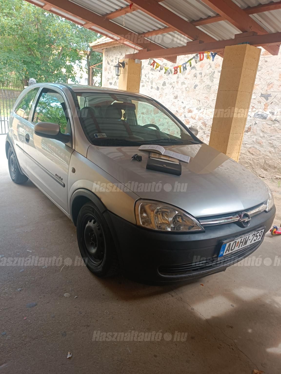 OPEL CORSA C 2002/8 - 1