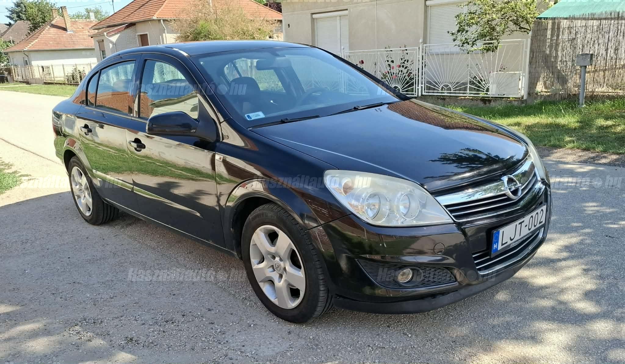 OPEL ASTRA H 2008/5 - 1