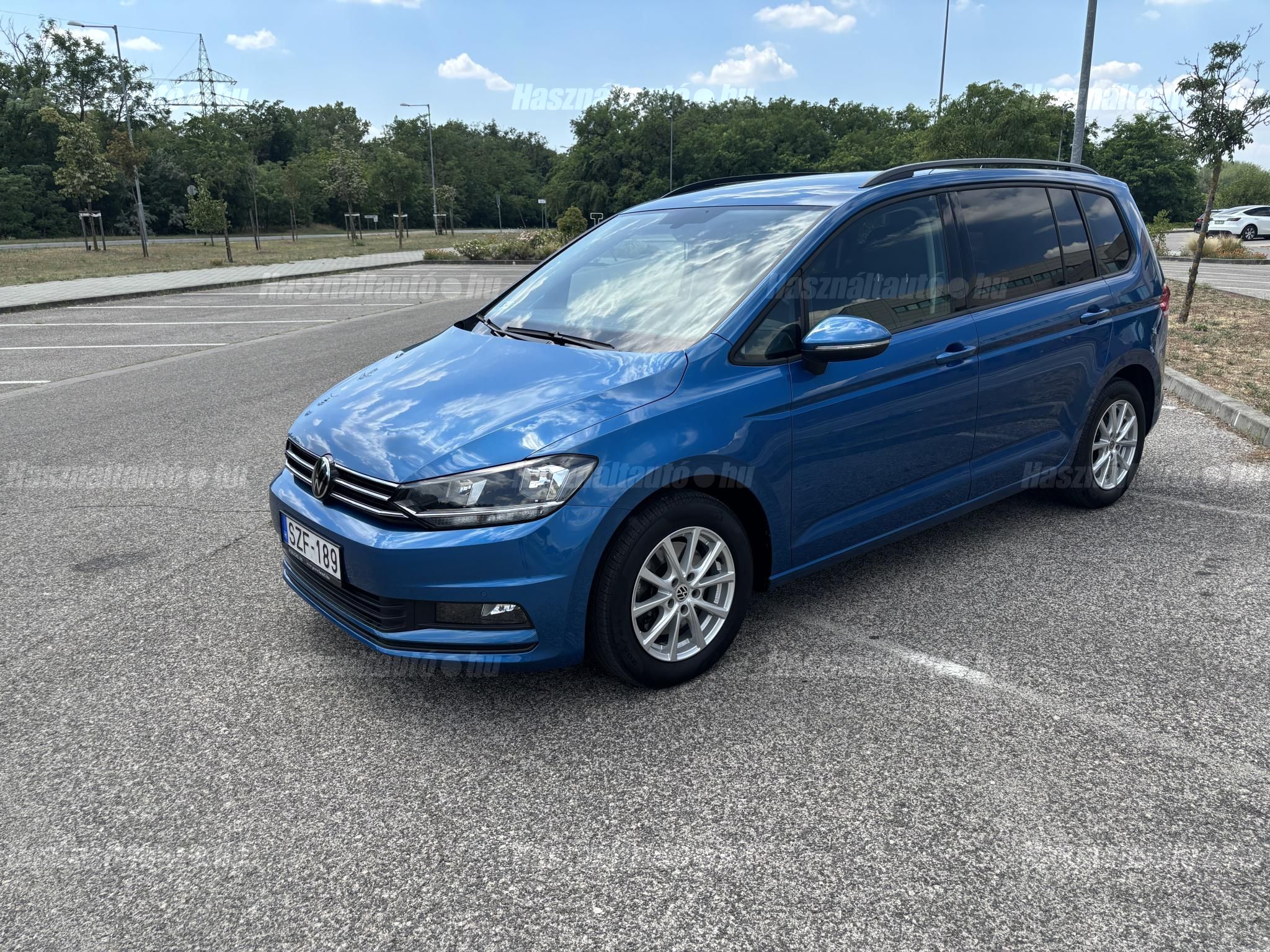 VOLKSWAGEN TOURAN 2021/8 - 1