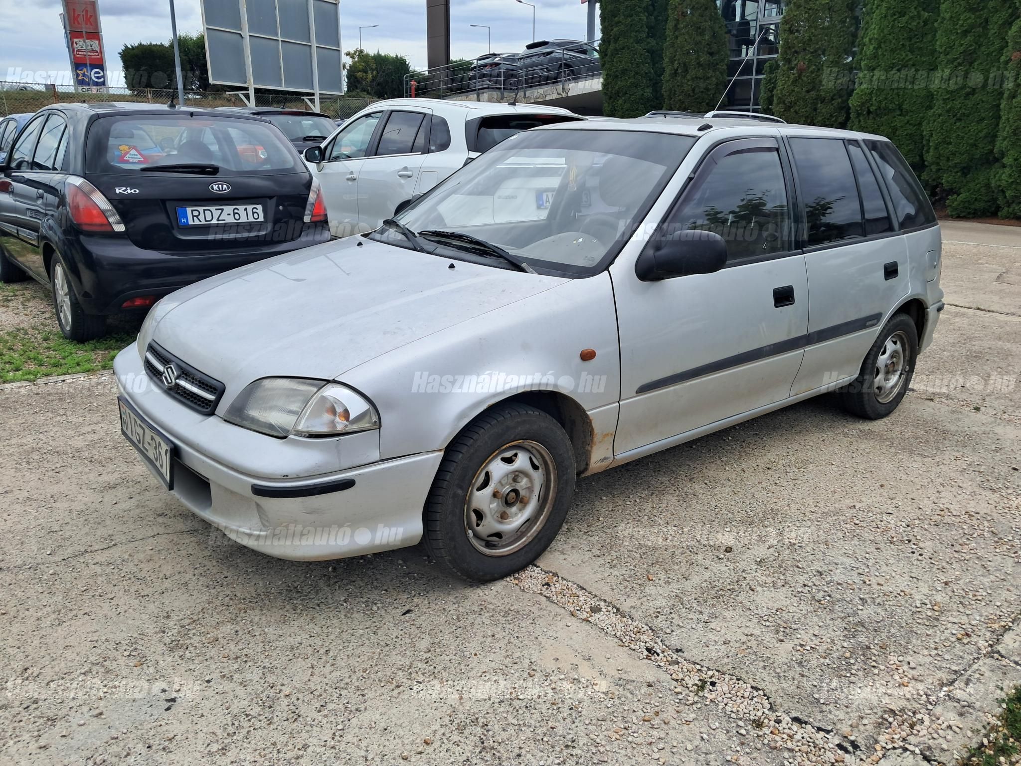 SUZUKI SWIFT 2003/8 - 1