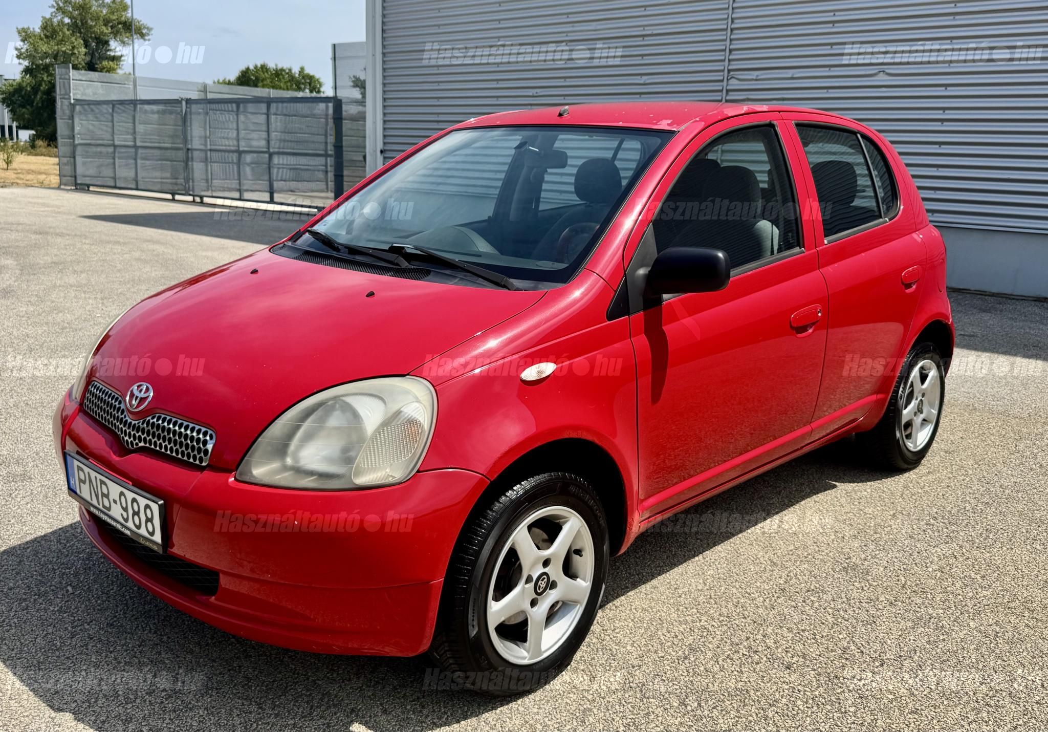TOYOTA YARIS 2002/5 - 1