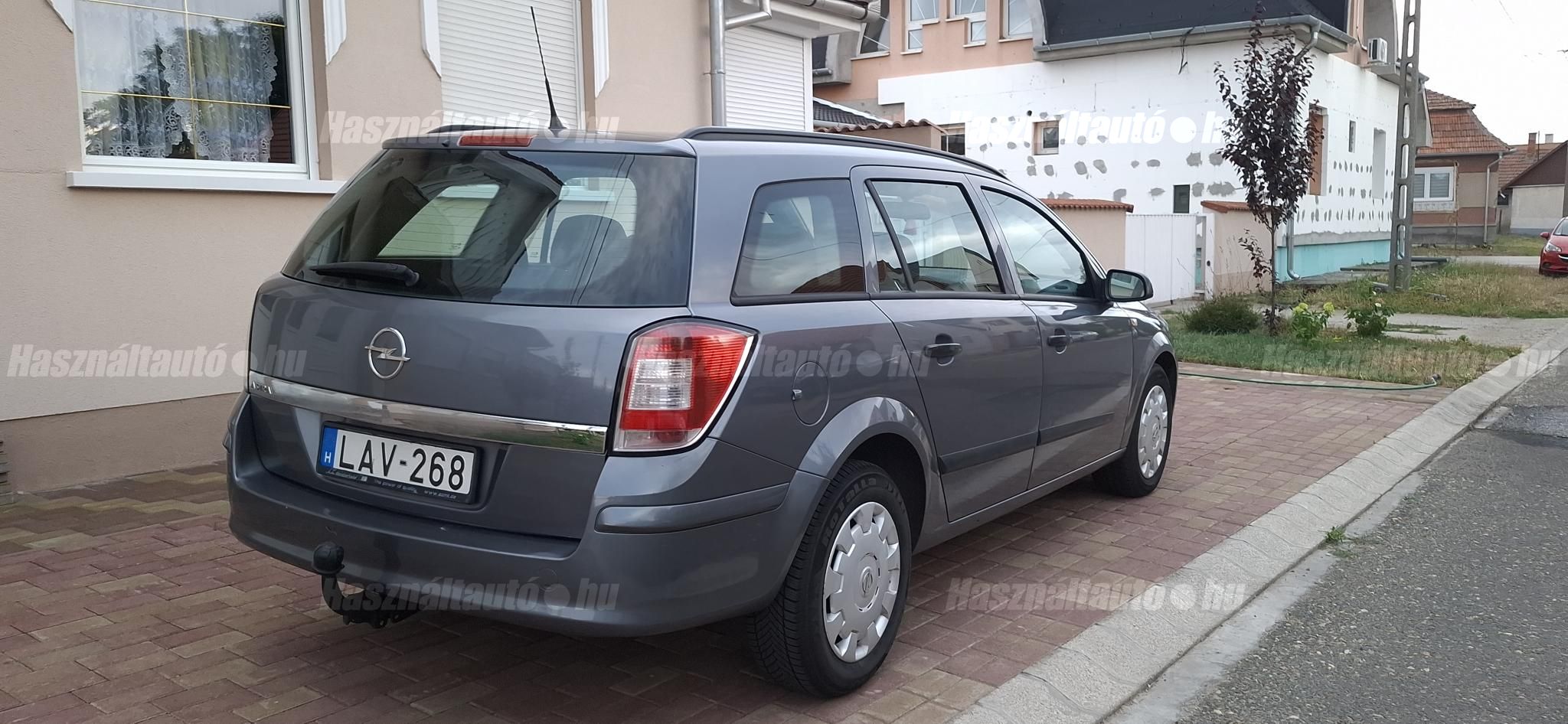 OPEL ASTRA H 2008/8 - 1