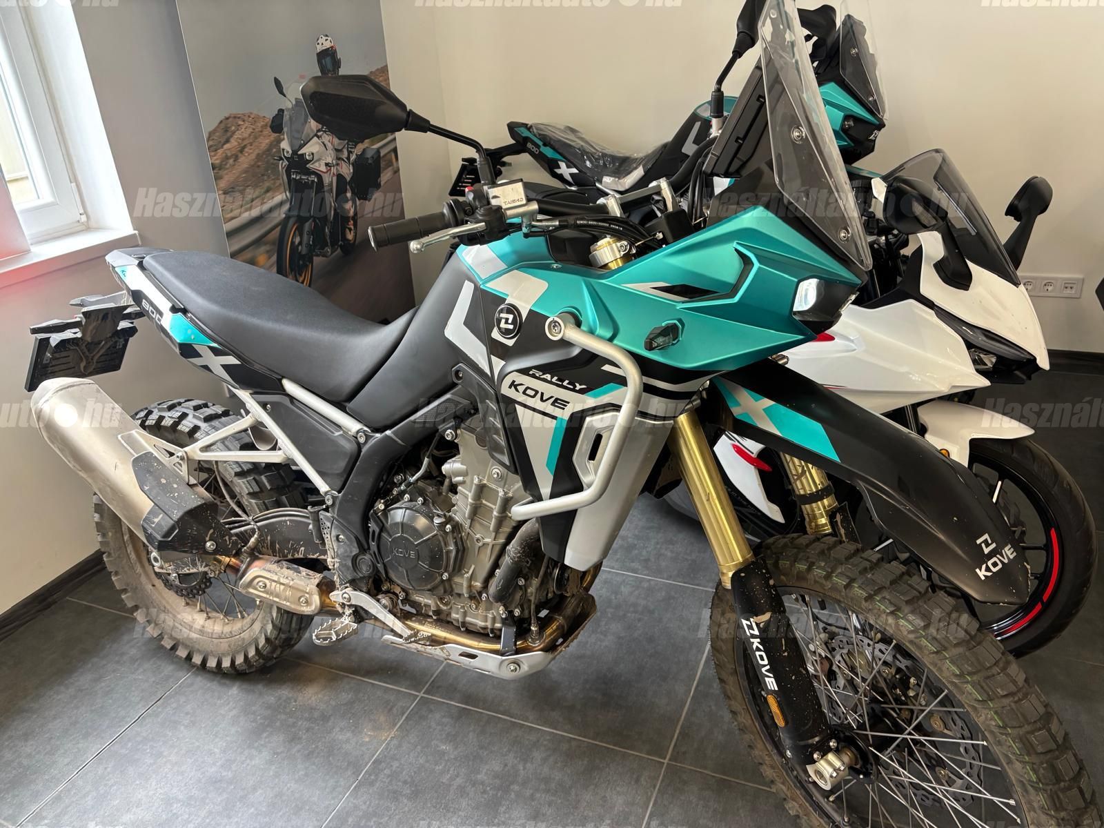 KOVE 800X 2026/1 - 1