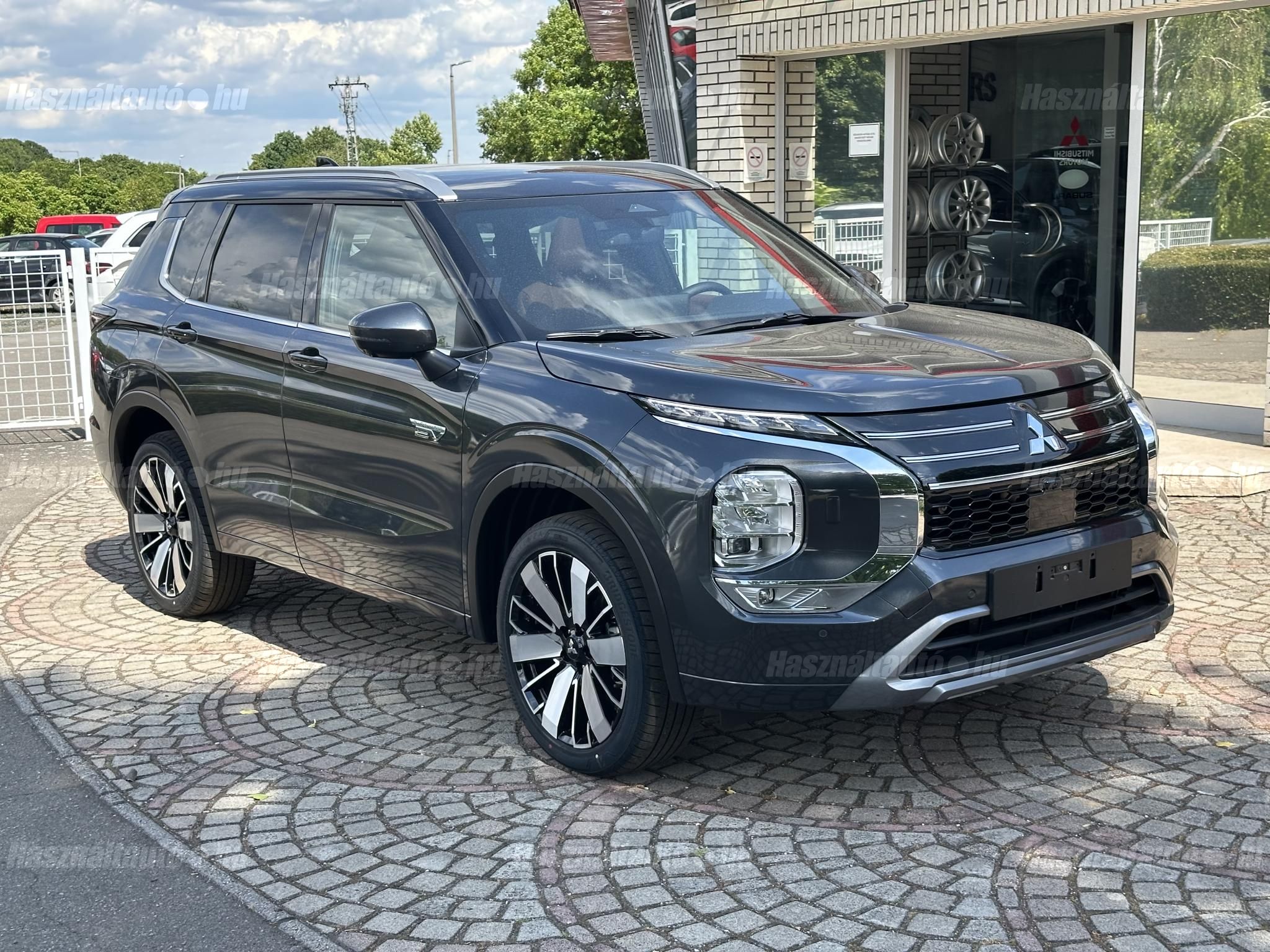 MITSUBISHI OUTLANDER 2026 - 1