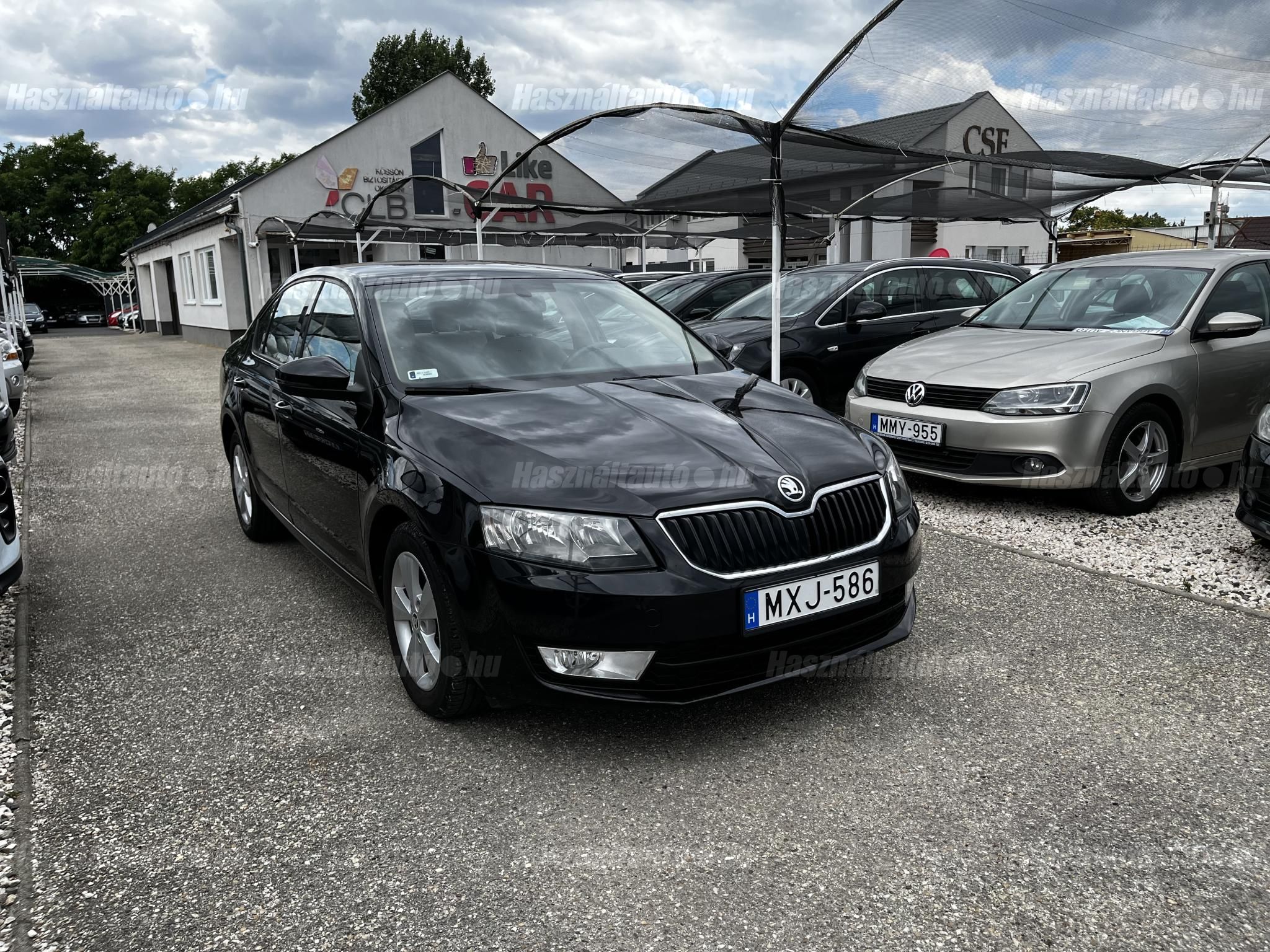 SKODA OCTAVIA 2014/12 - 1