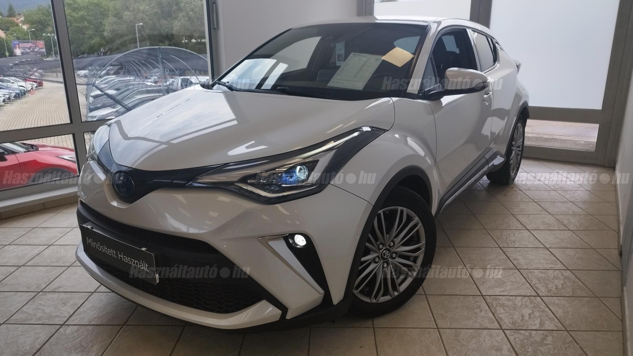 TOYOTA C-HR 2022/5 - 1