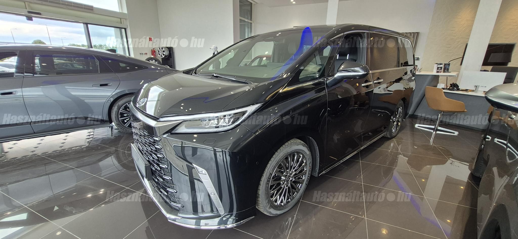LEXUS LM 2025/7 - 1