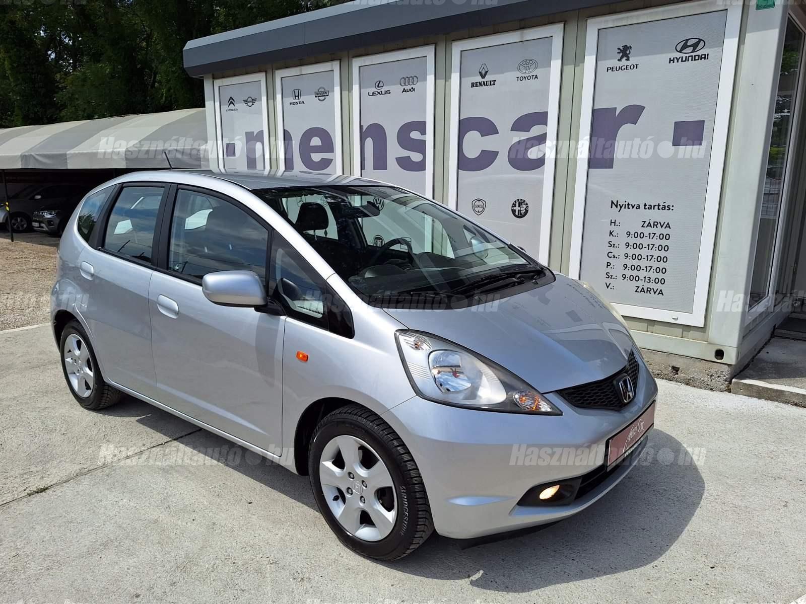 HONDA JAZZ 2011/3 - 1