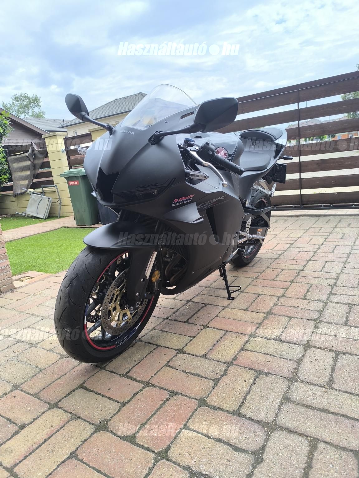 HONDA CBR 600 RR 2024/6 - 1