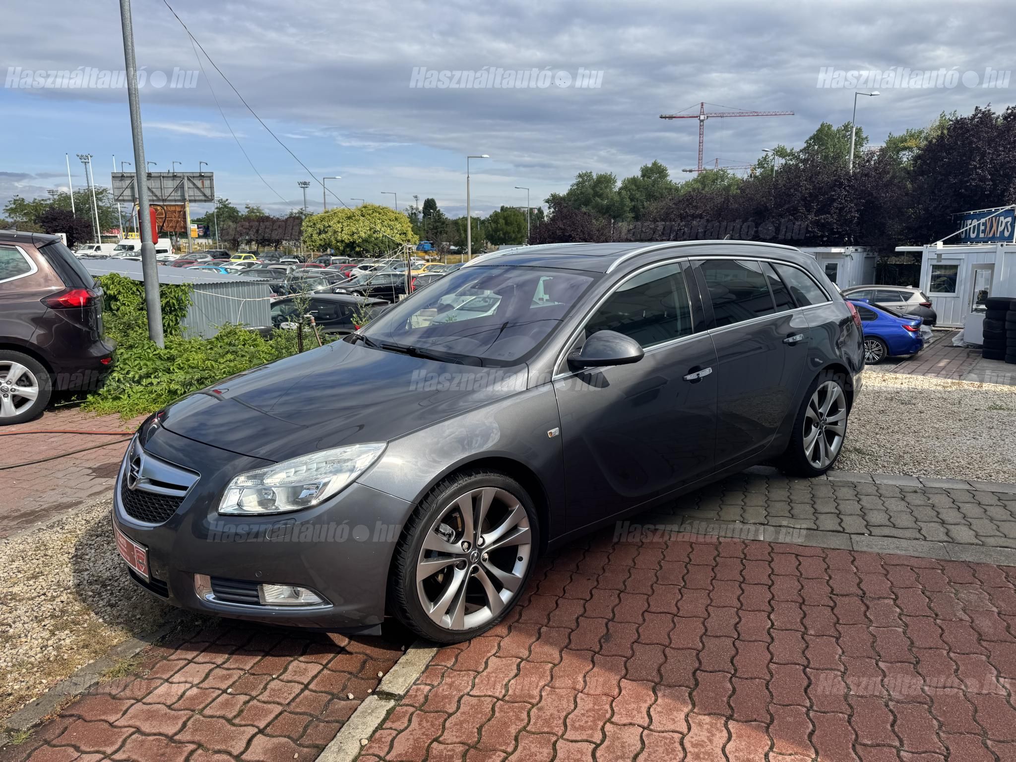 OPEL INSIGNIA 2010/7 - 1