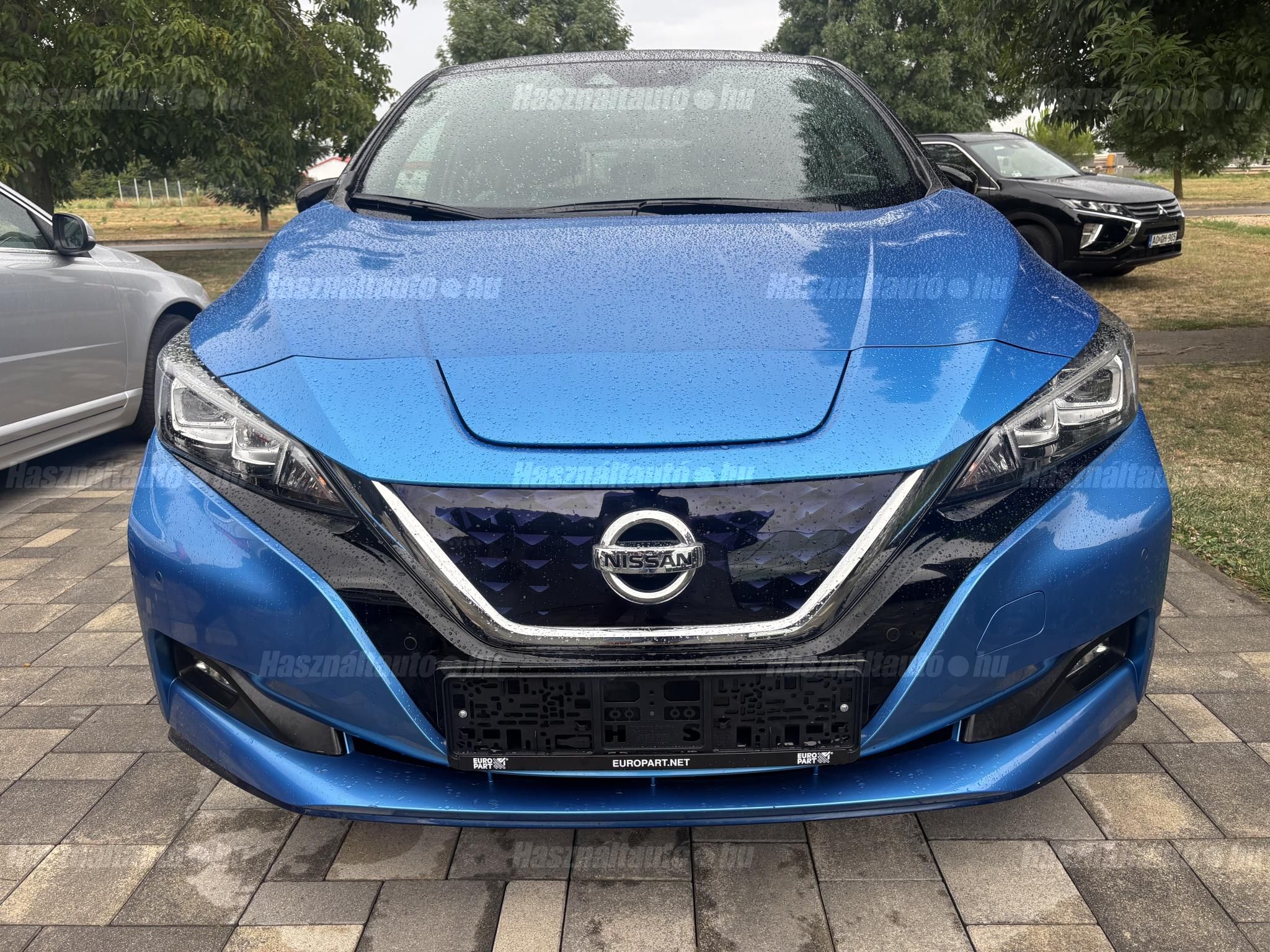 NISSAN LEAF 2020/6 - 1