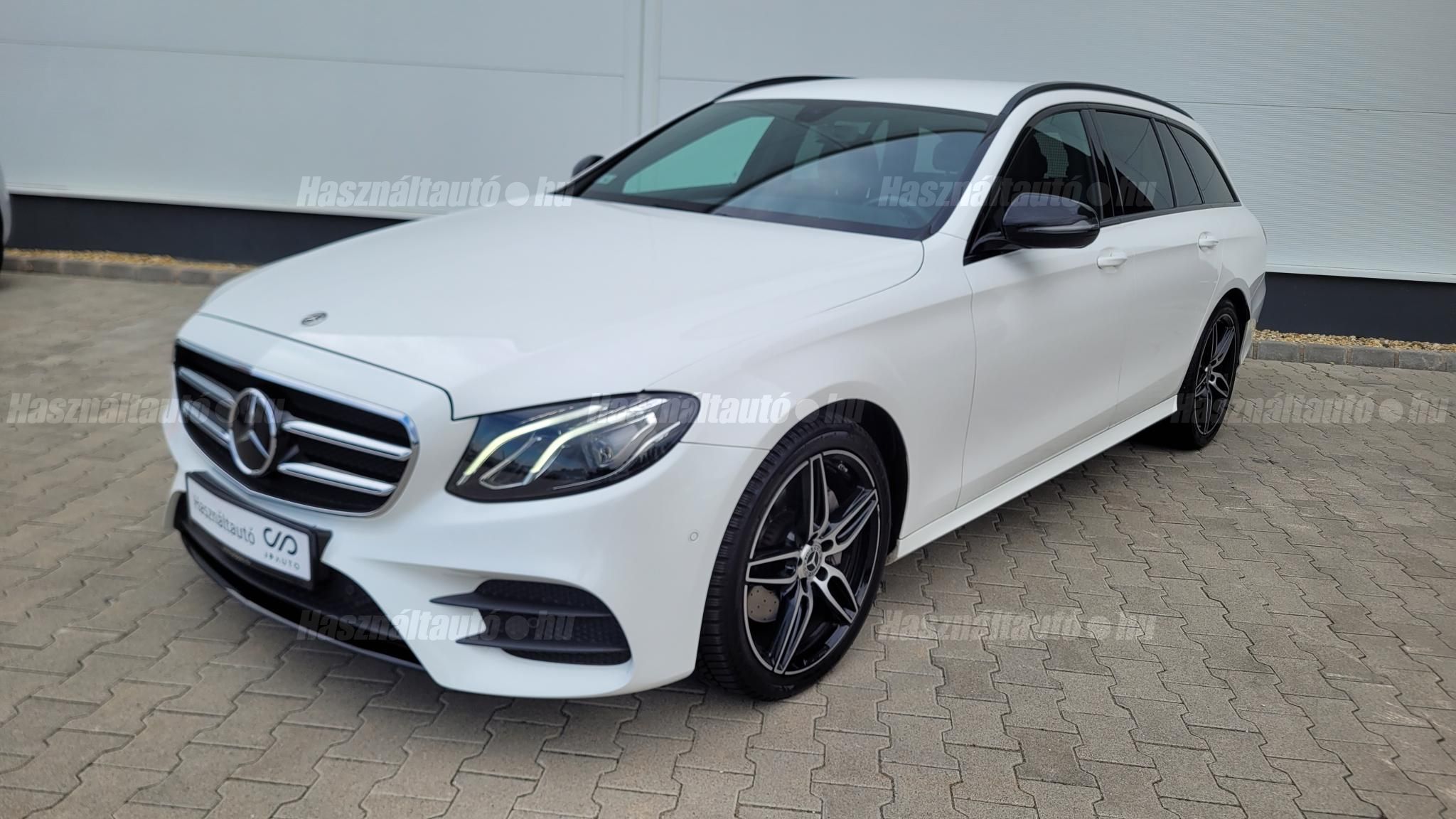 MERCEDES-BENZ E 200 2018/11 - 1
