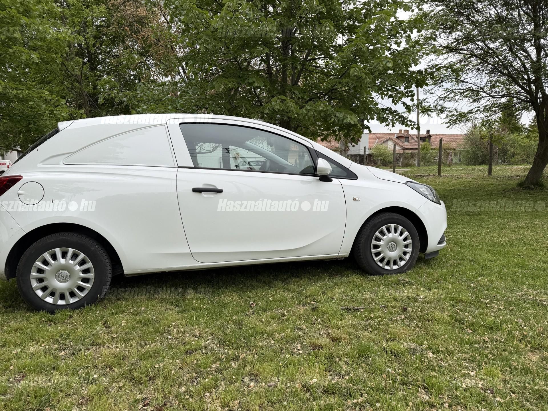 OPEL CORSA 2018/8 - 1