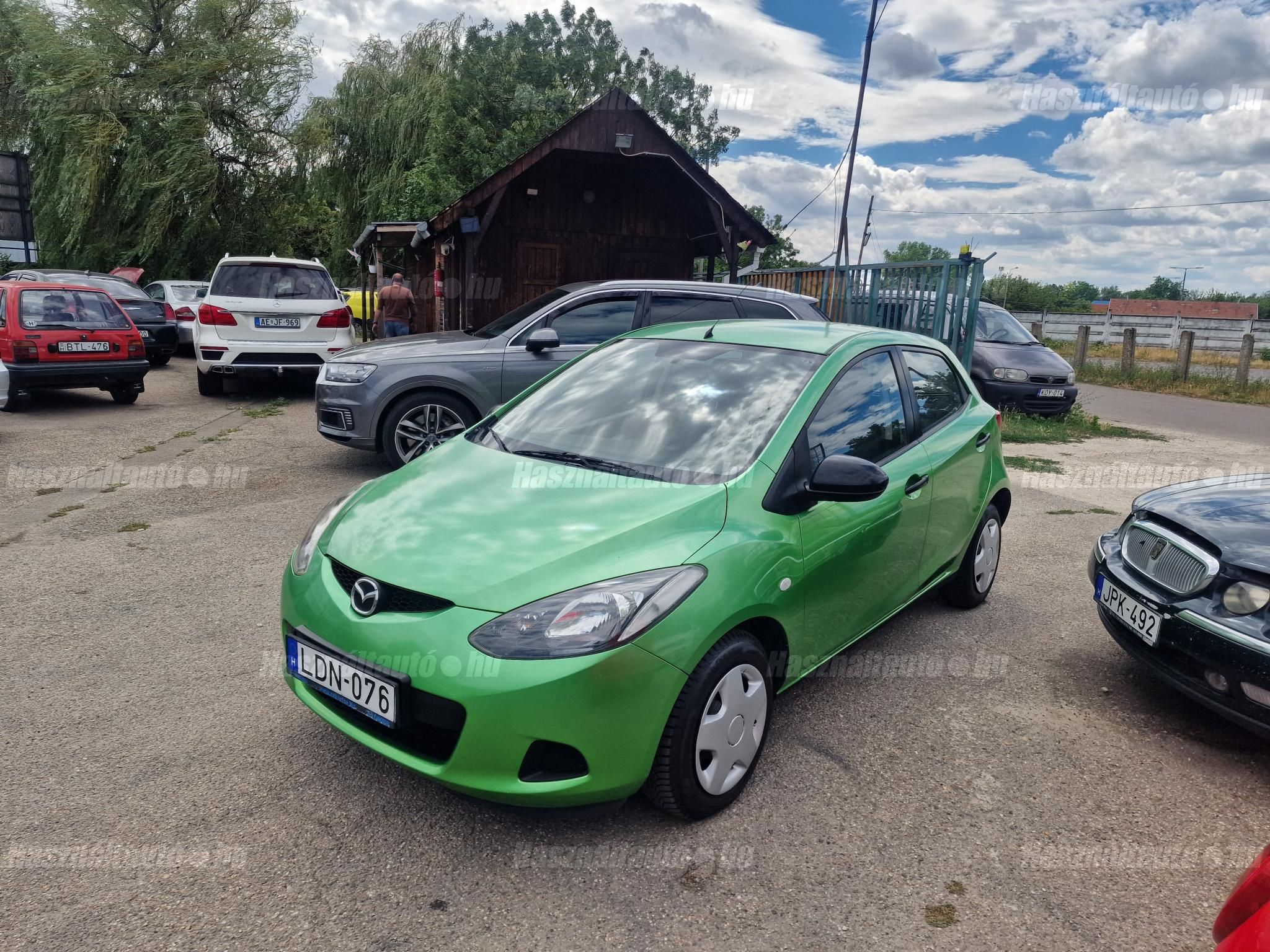 MAZDA 2 2008/6 - 1