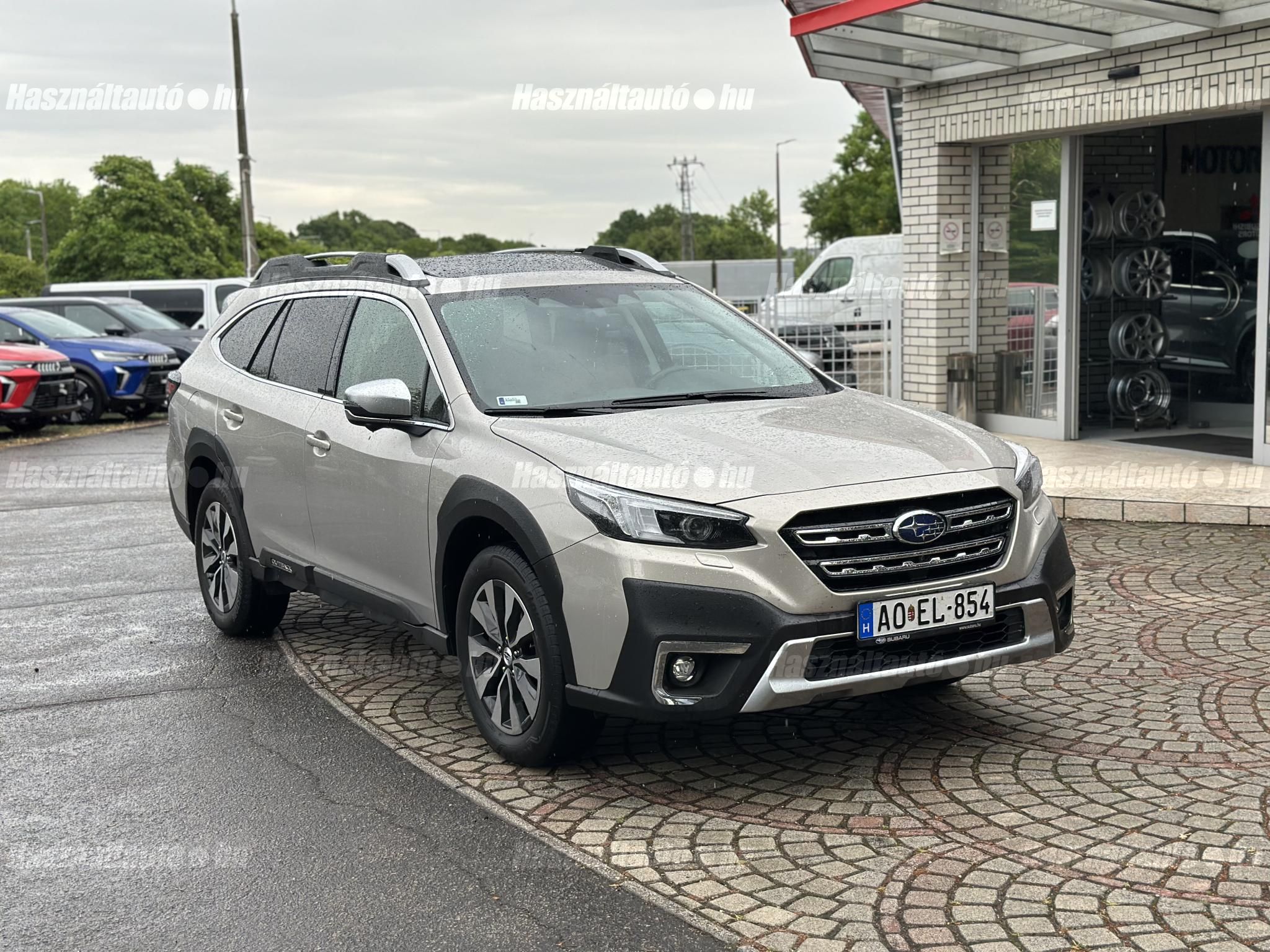 SUBARU OUTBACK 2025/7 - 1