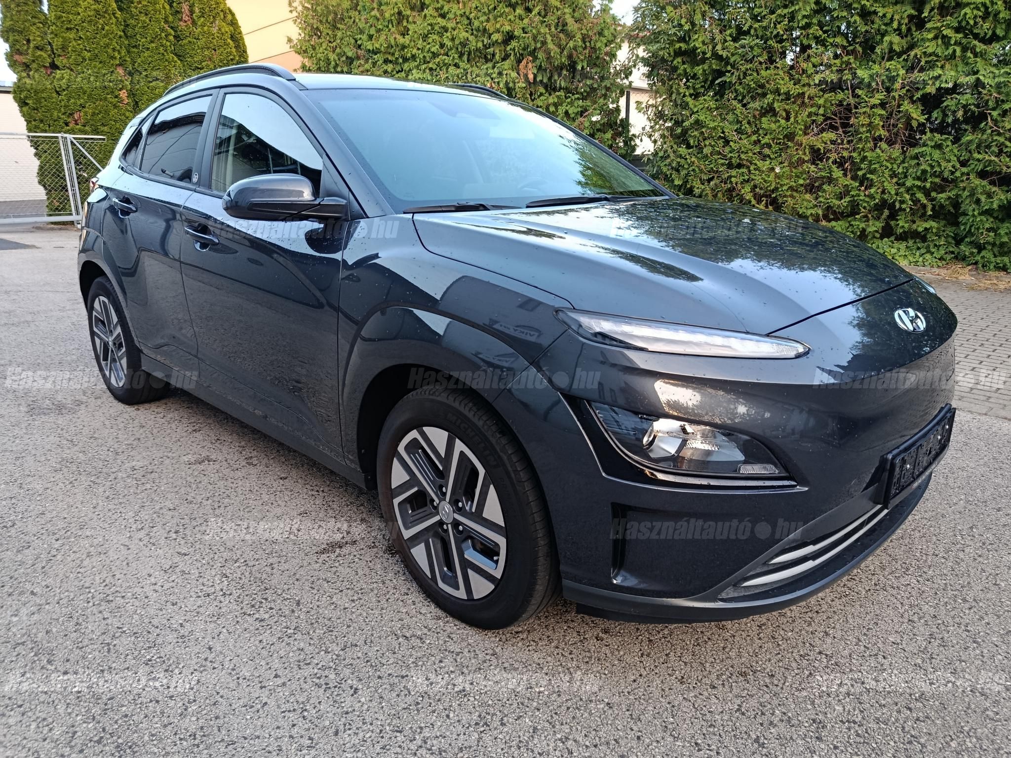 HYUNDAI KONA 2022/5 - 1