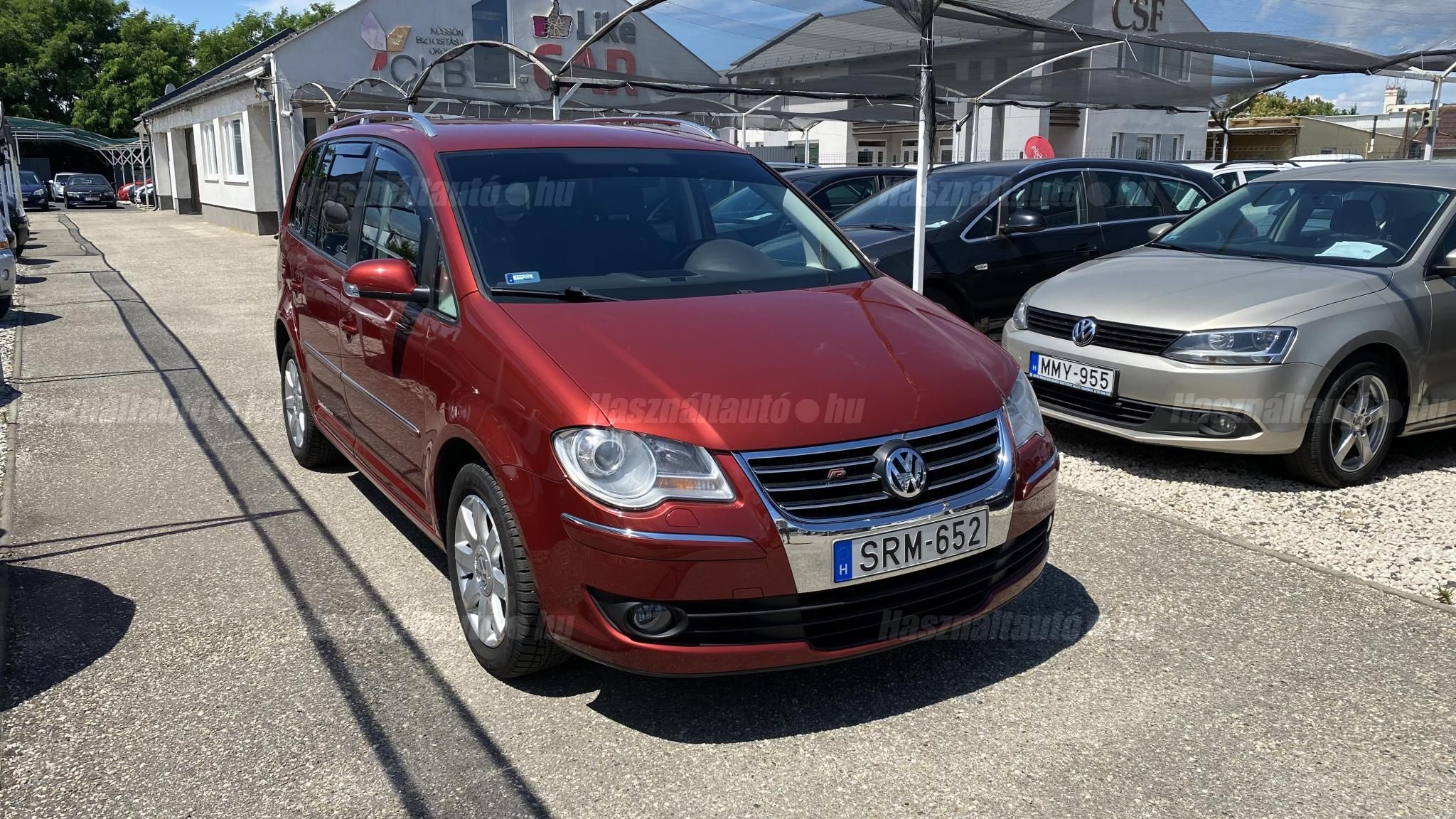 VOLKSWAGEN TOURAN 2008/10 - 1
